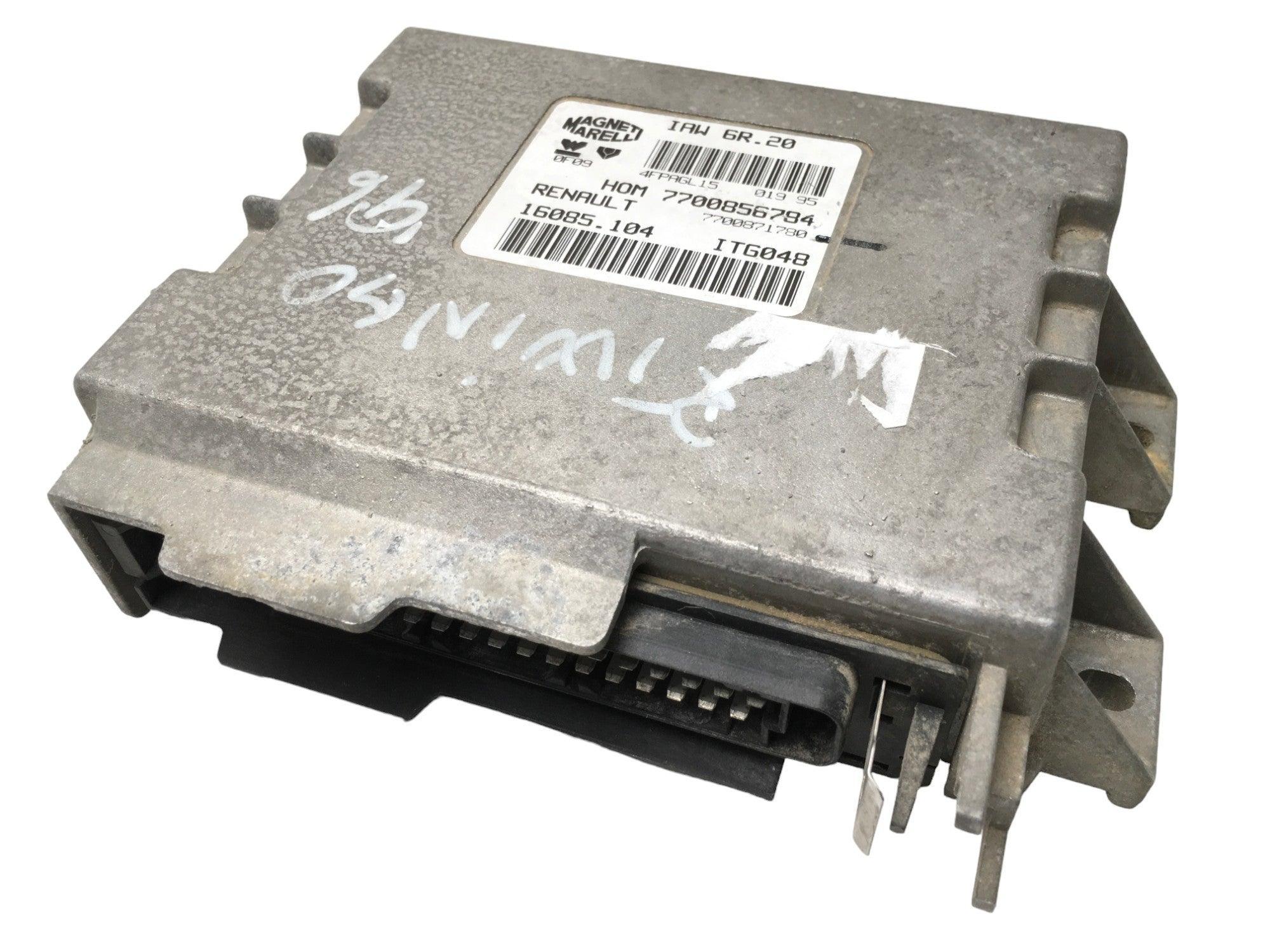Centralita Motor Renault Clio I - 7700856784