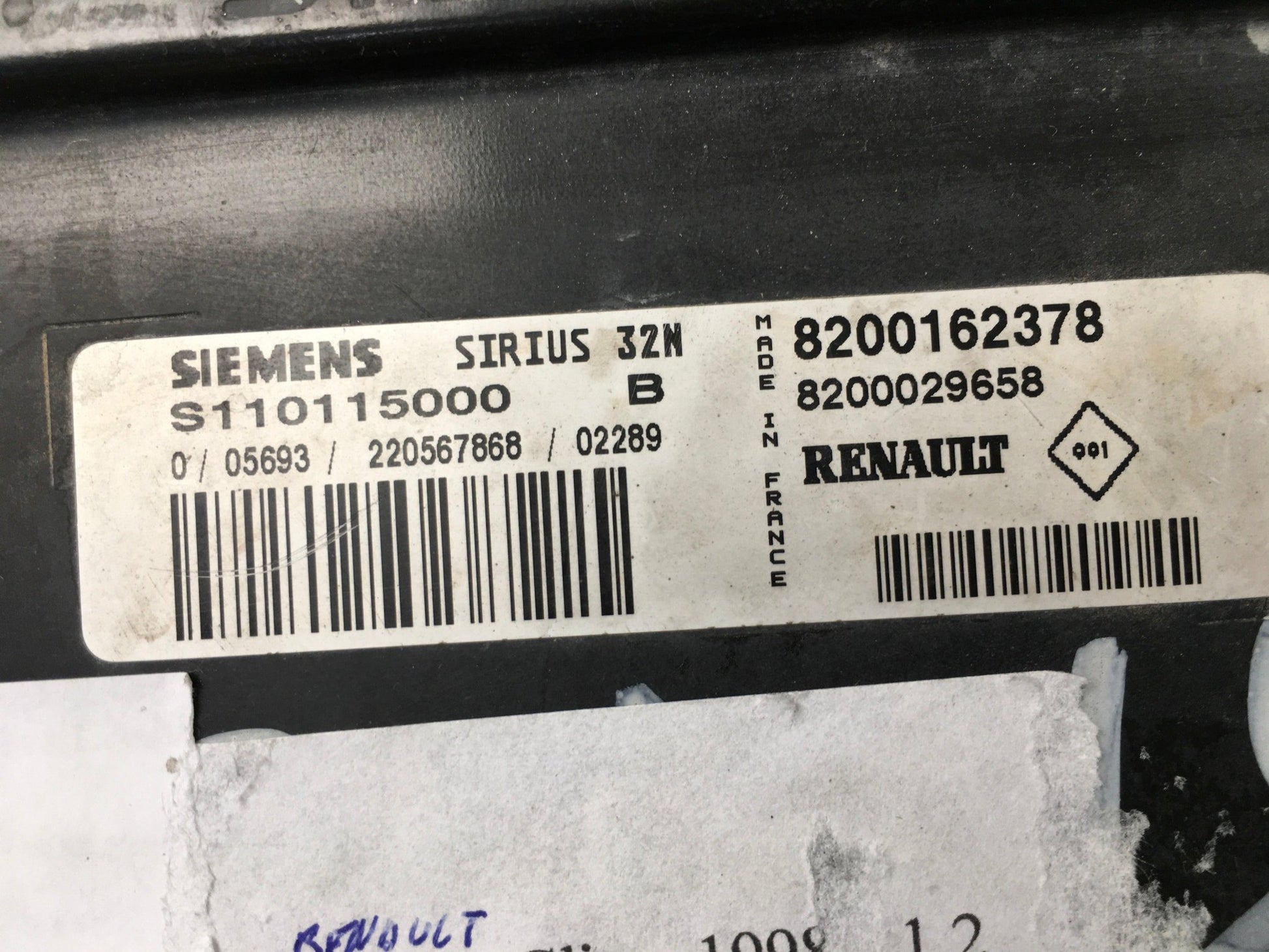 Centralita Motor Renault Clio II - 8200162378