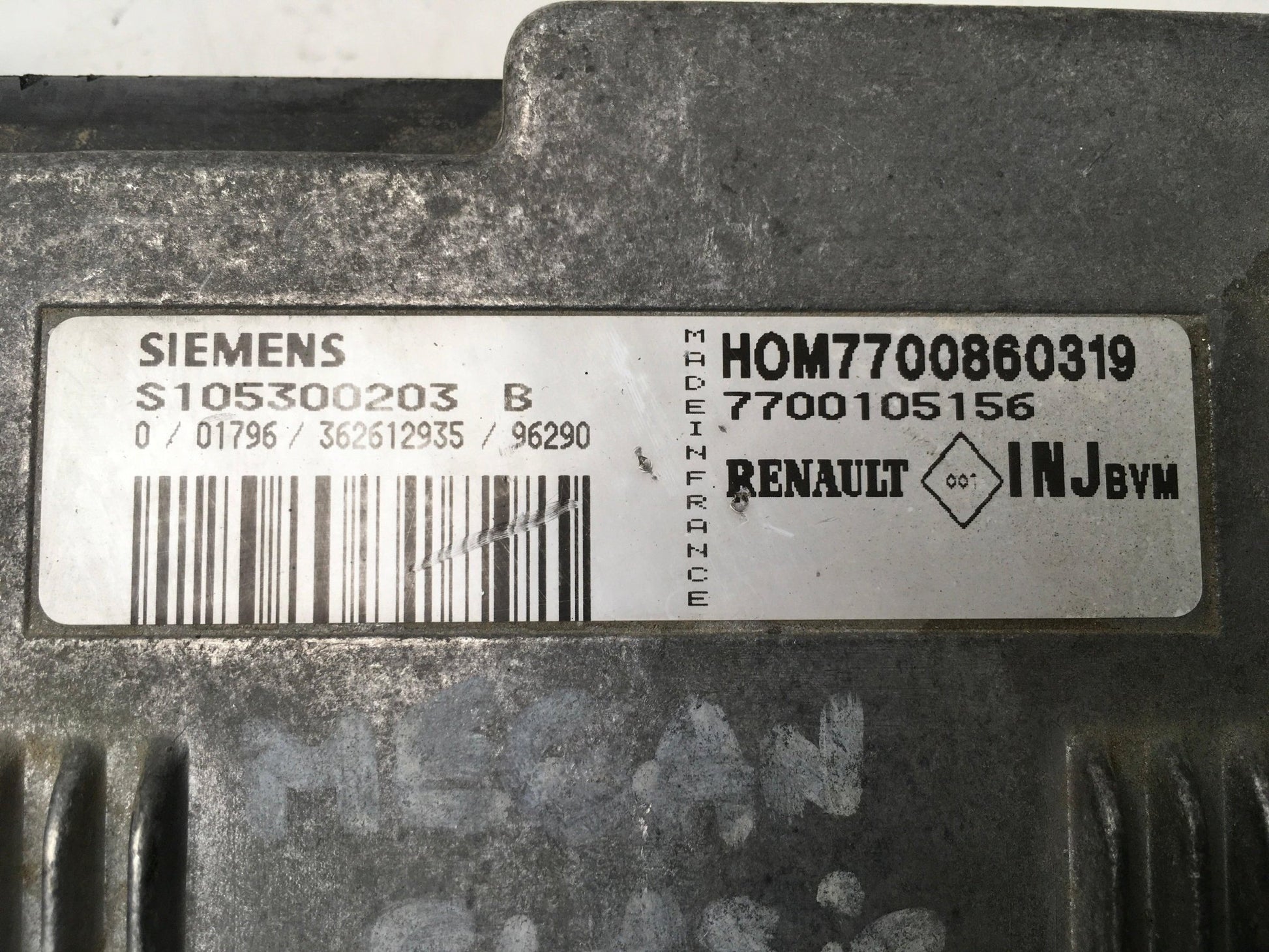 Centralita Motor Renault Megane I - 7700105156