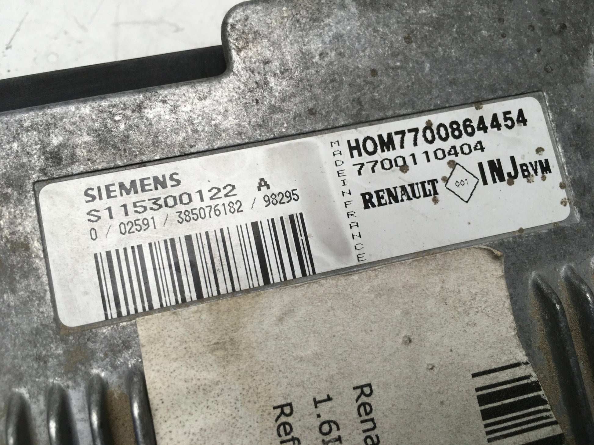 Centralita Motor Renault Megane I - 7700110404