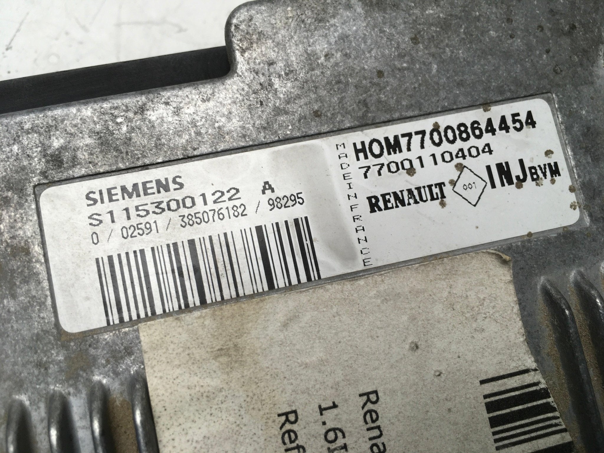 Centralita Motor Renault Megane I - 7700110404