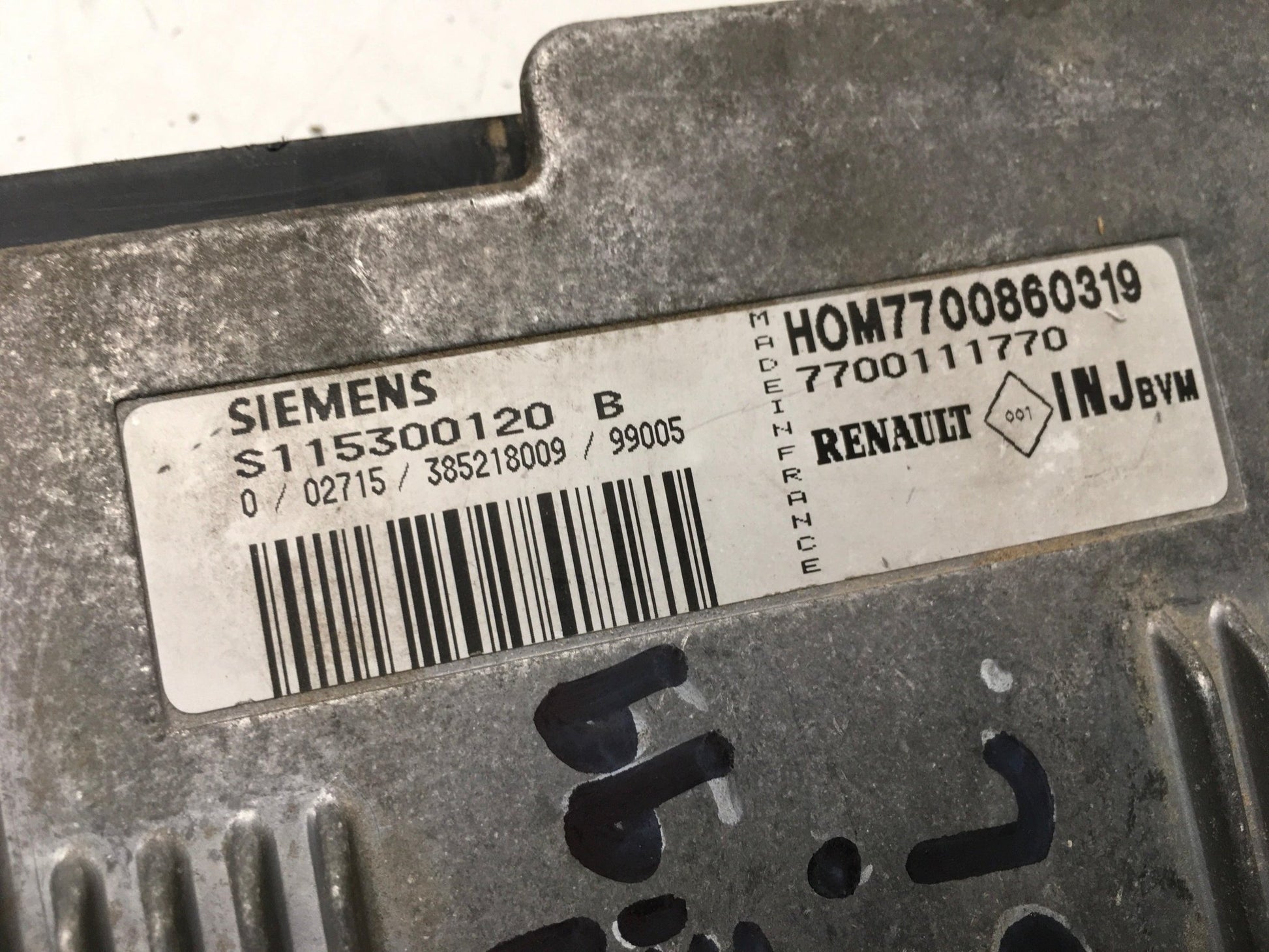 Centralita Motor Renault Megane I - 7700111770