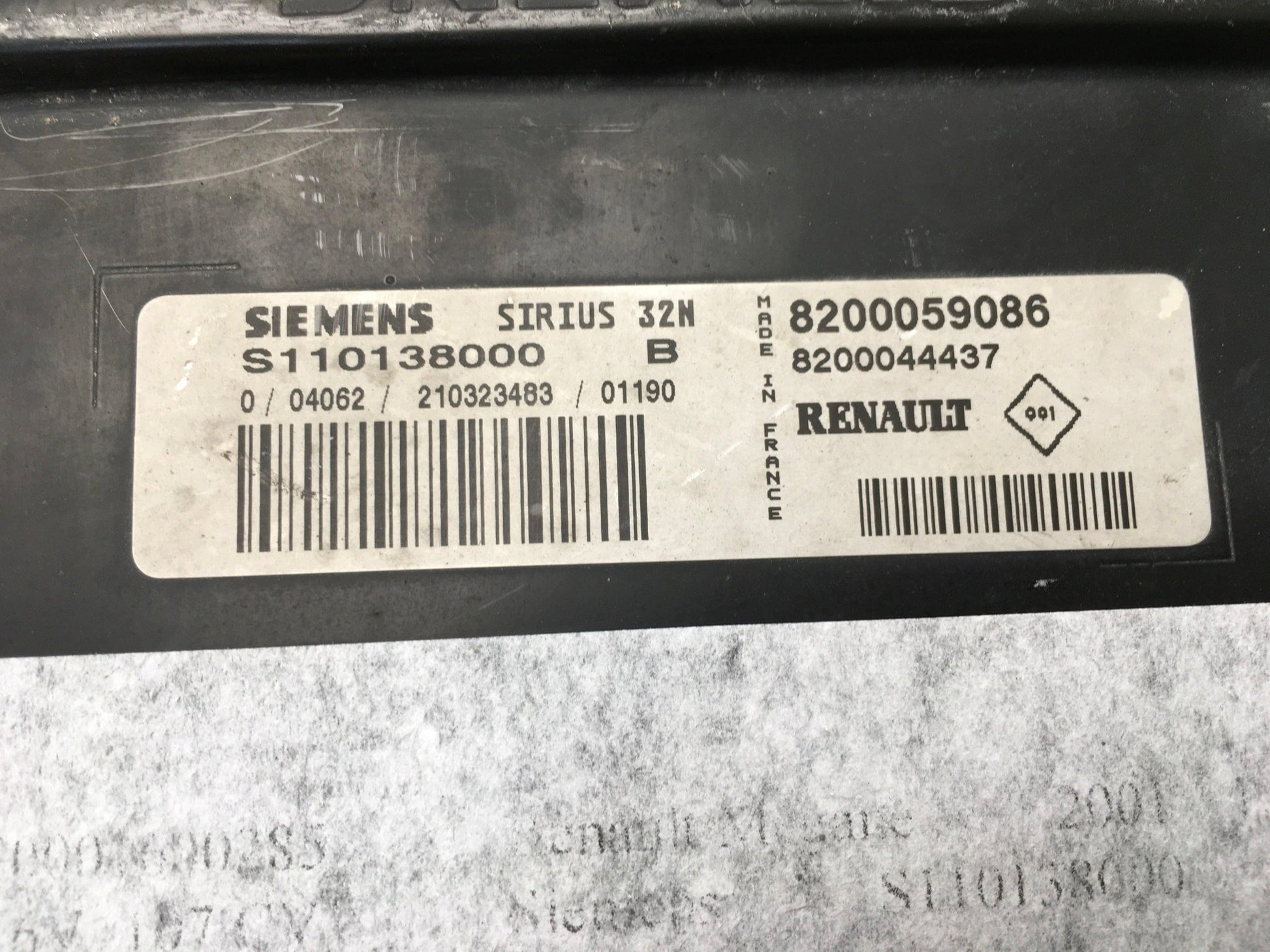 Centralita Motor Renault Megane I - 8200059086