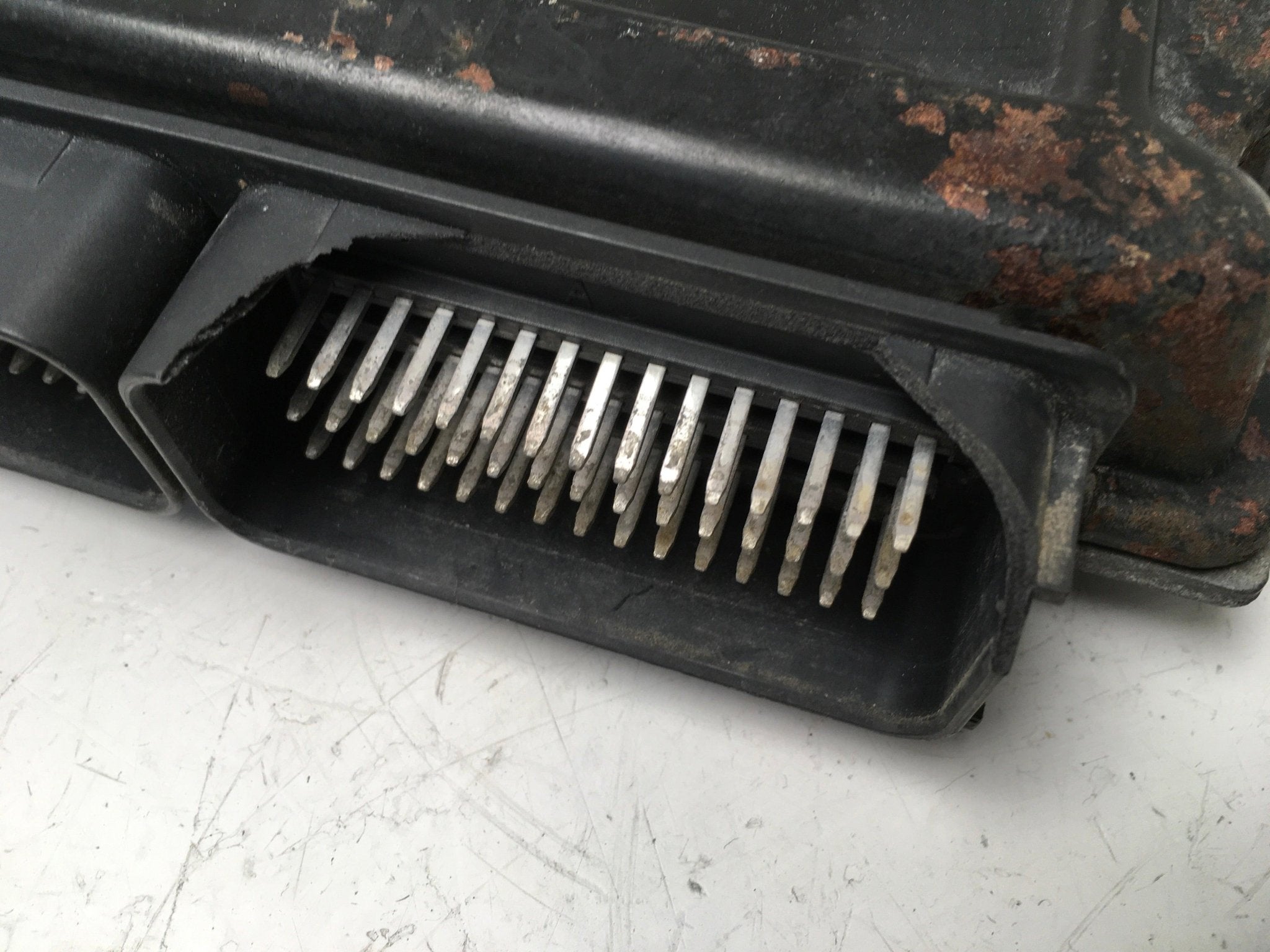 Centralita Motor Renault Scenic I - 8200055730