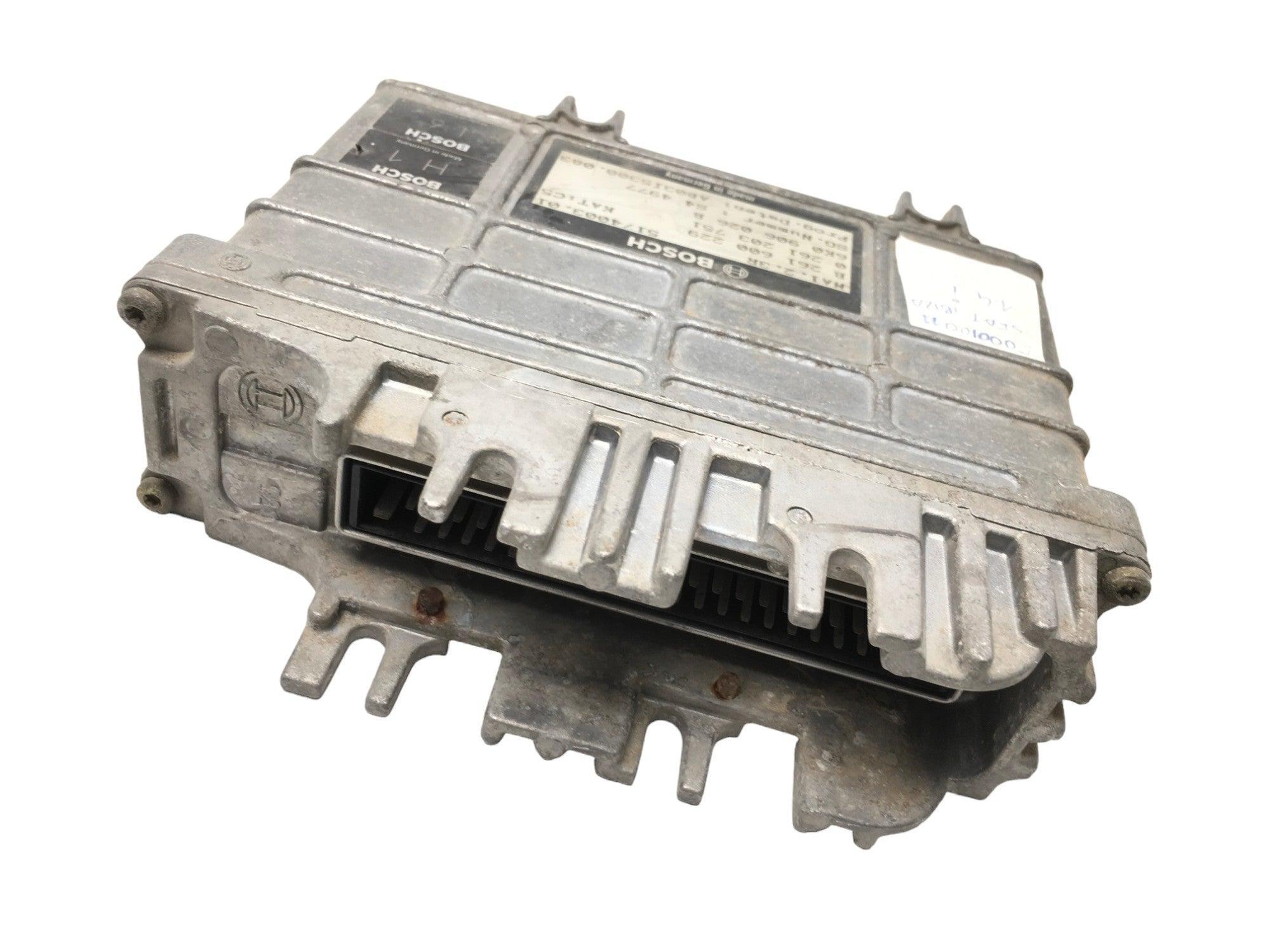 Centralita Motor Seat Ibiza II - 6K0906026B