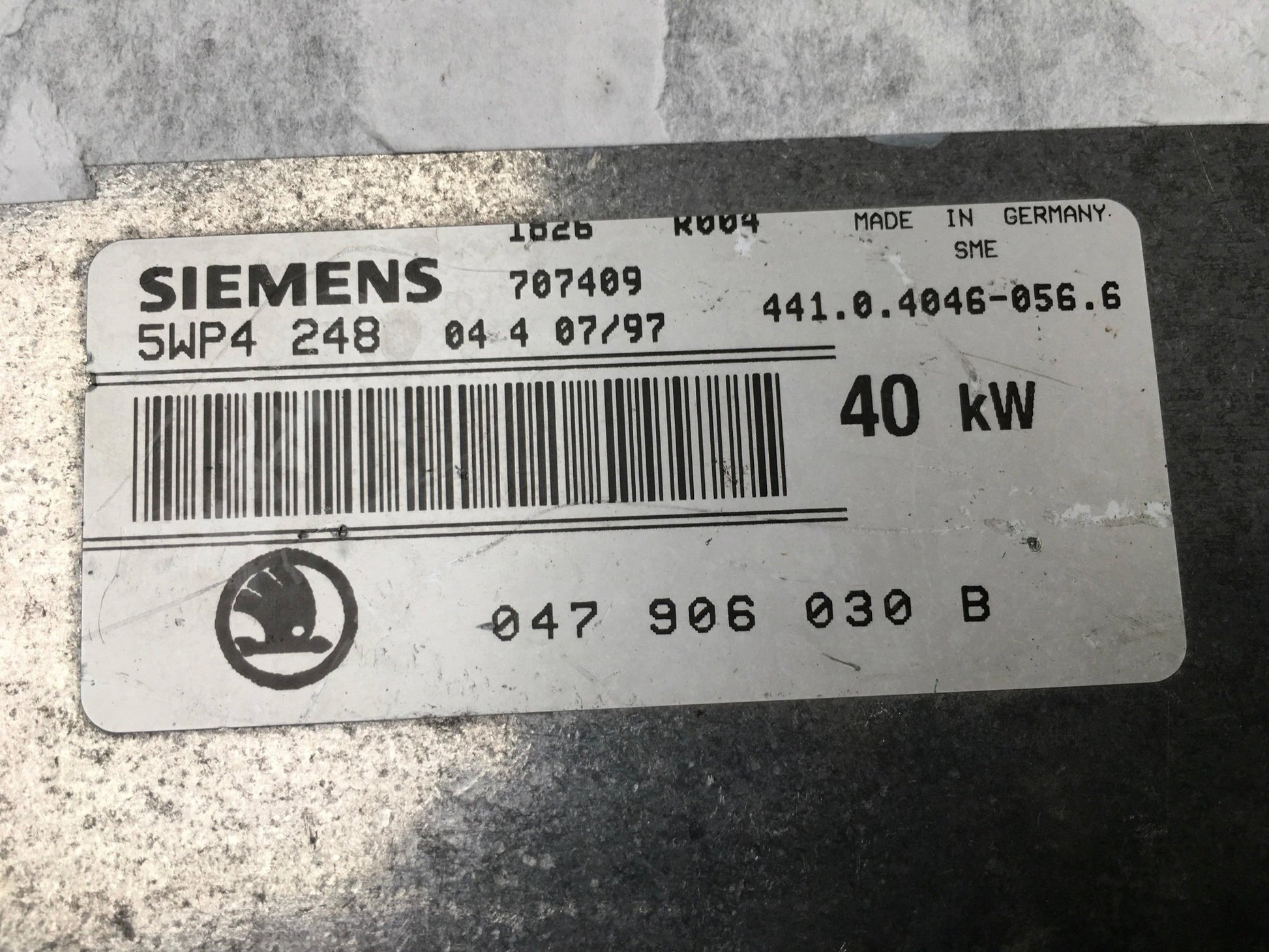 Centralita Motor Skoda Felicia - 047906030B