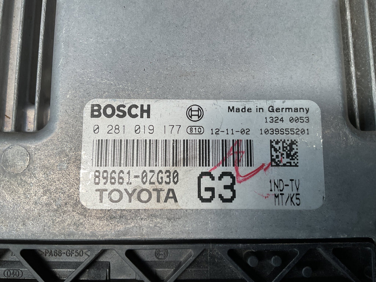 Centralita Motor Toyota Auris 12-18 - 896610ZG30
