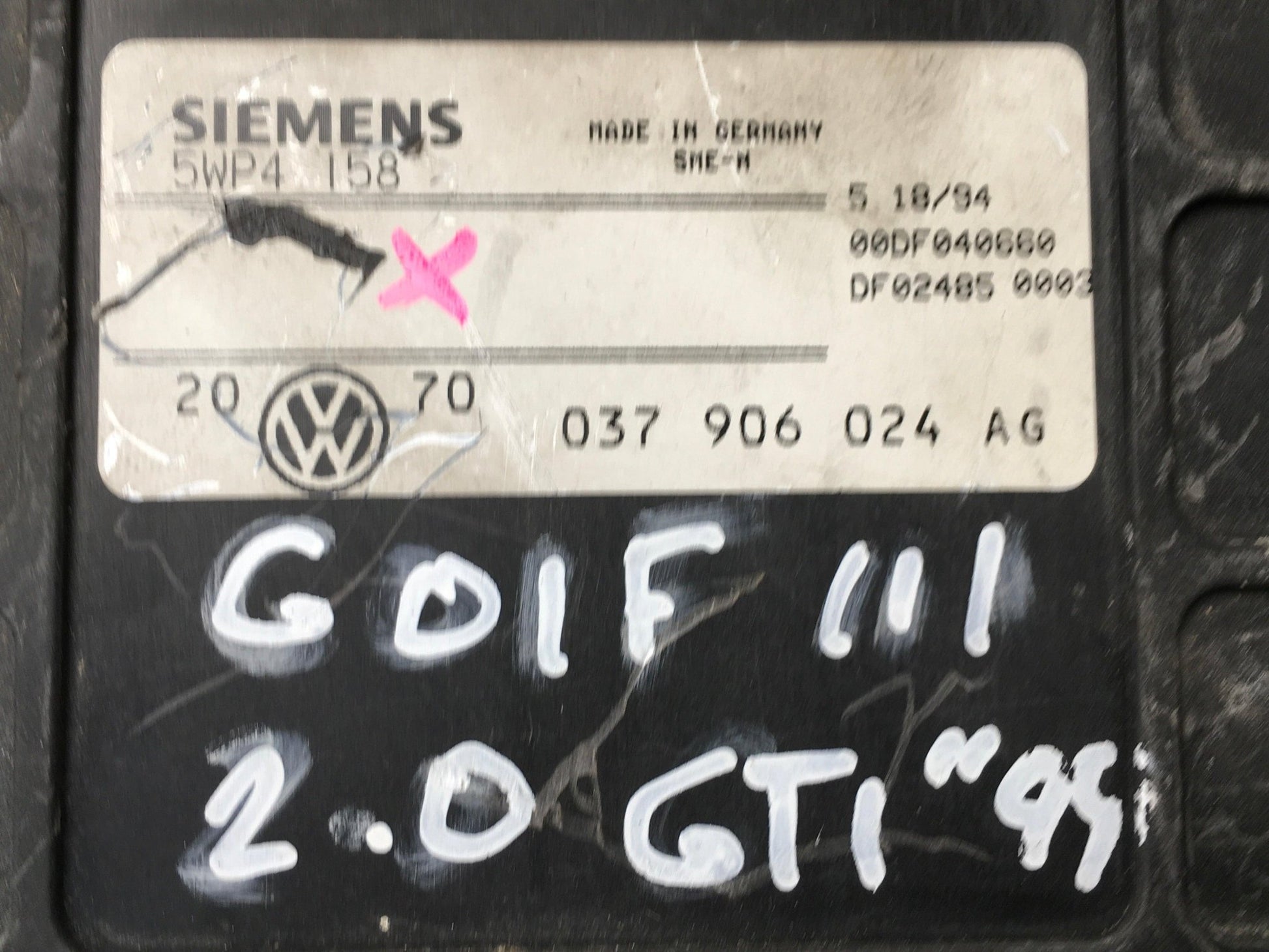 Centralita Motor VW 037906024AG - 037906024AG