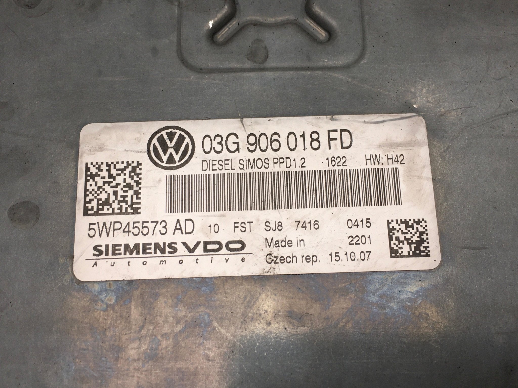 Centralita motor VW 03G906018FD - 03G906018FD