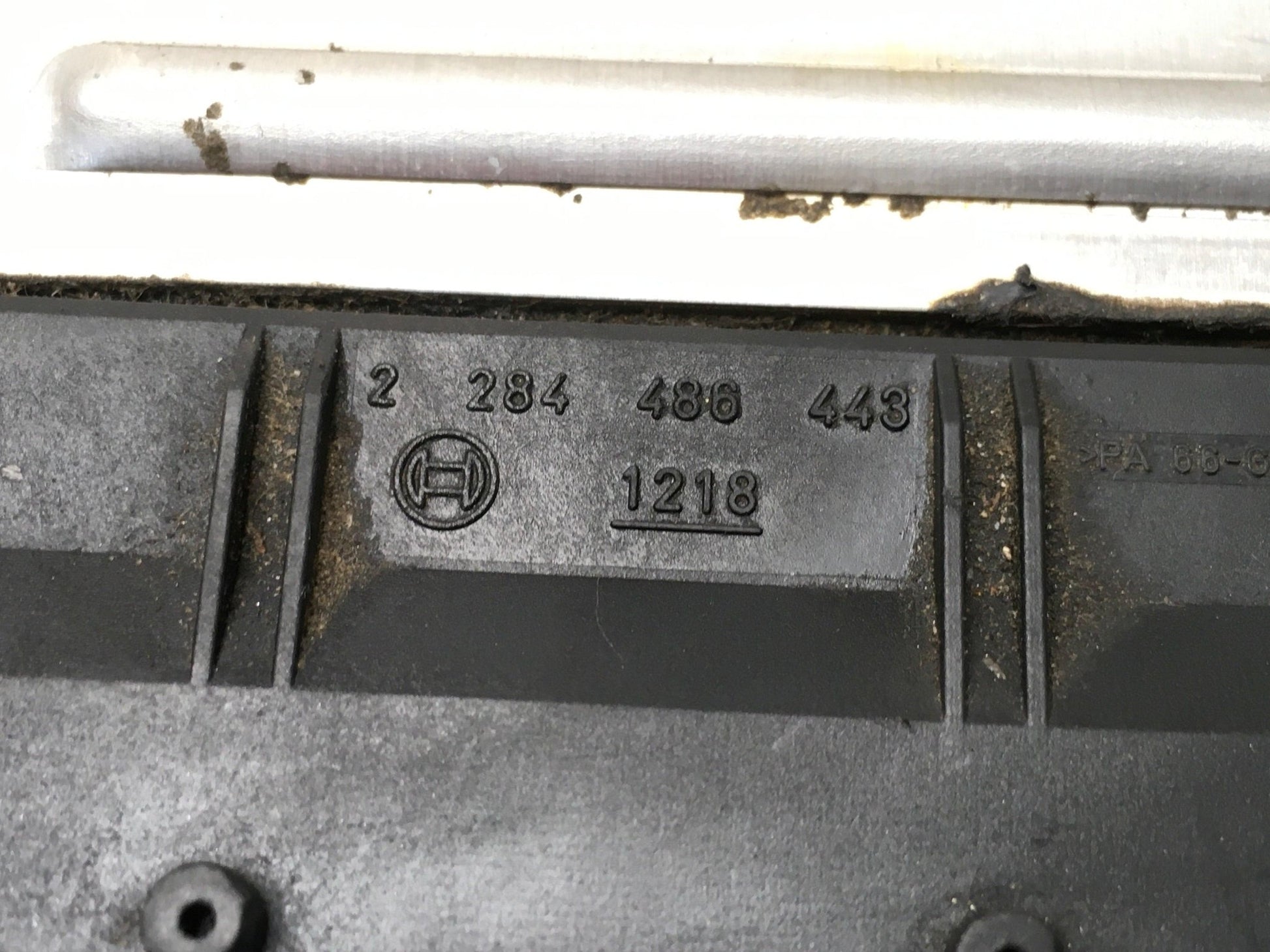 Centralita Motor VW 2284486443 - 2284486443