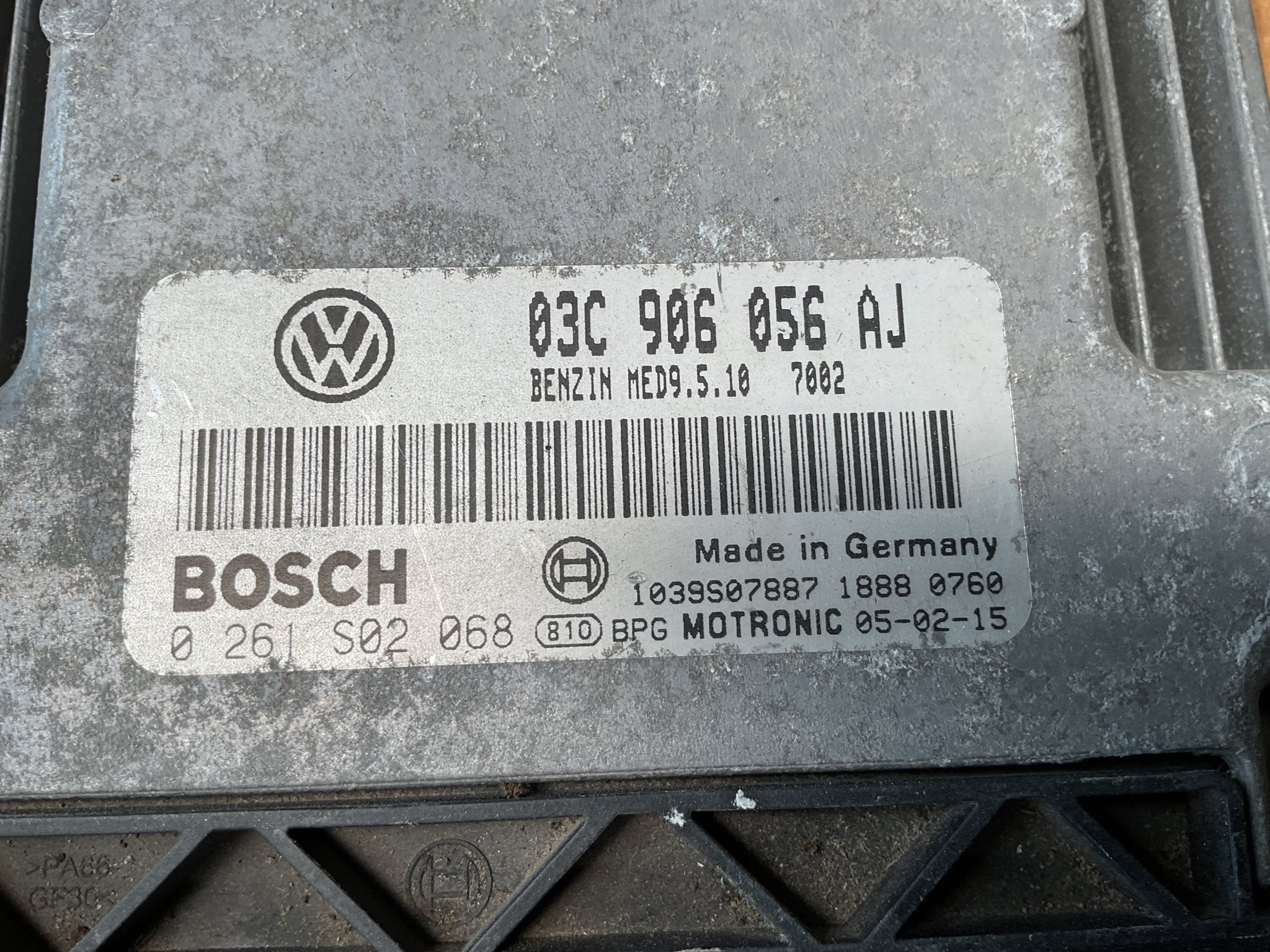 Centralita Motor VW Golf 03-09 - 03C906056A
