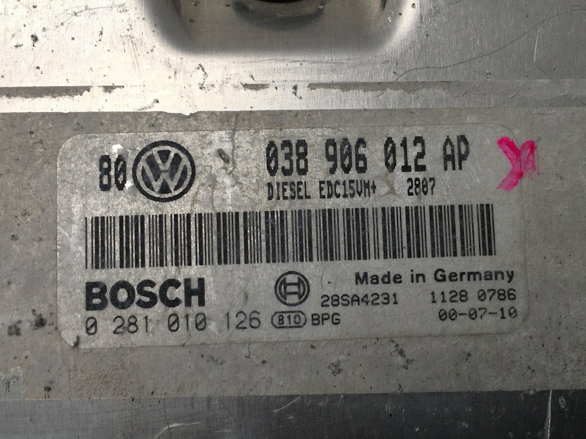 Centralita Motor VW Golf IV - 038906012AP