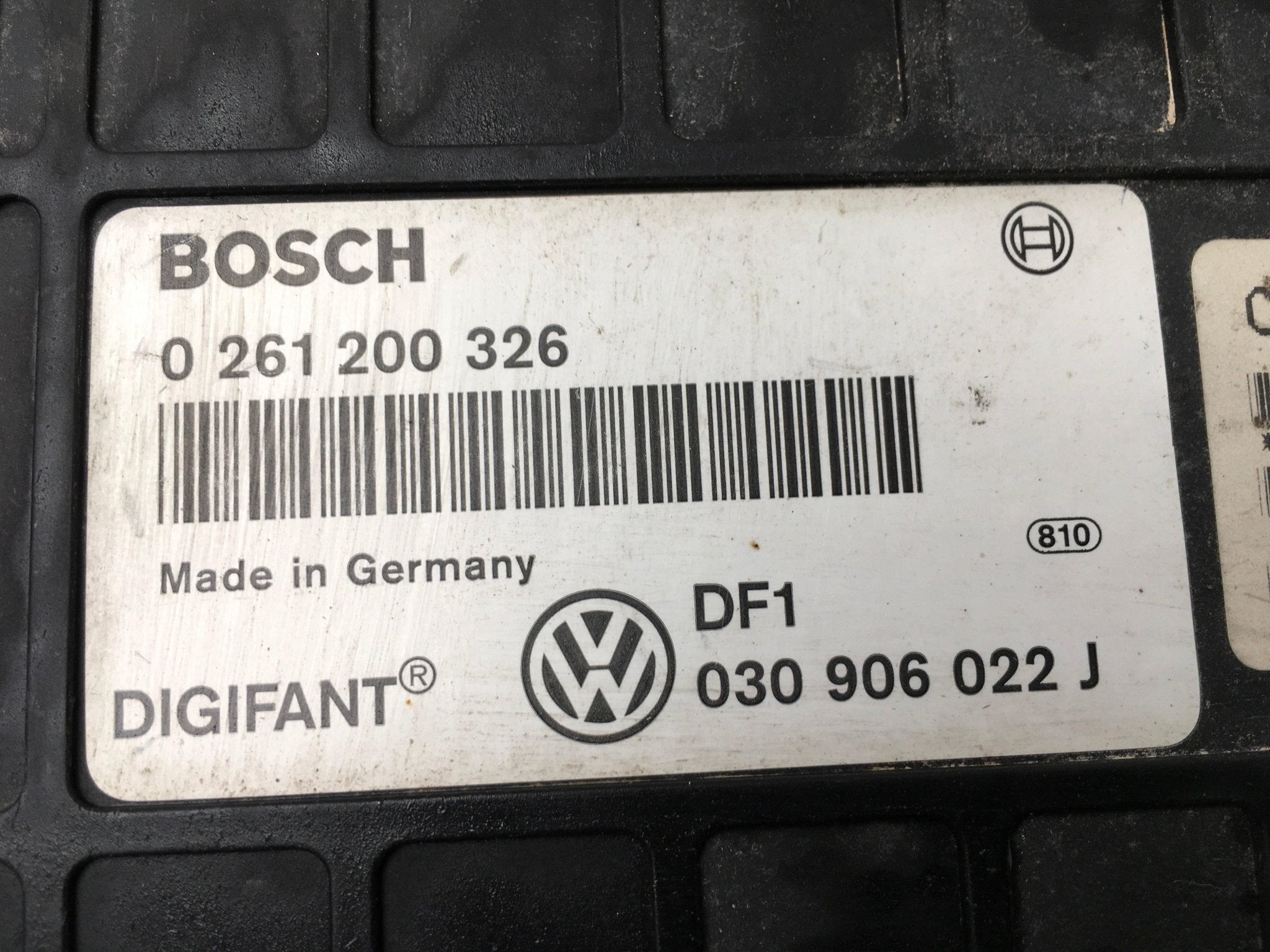 Centralita Motor VW Polo II - 030906022J