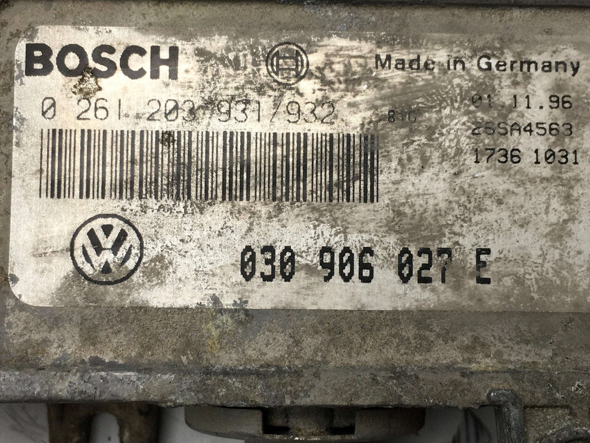 Centralita Motor VW Polo III - 030906027E