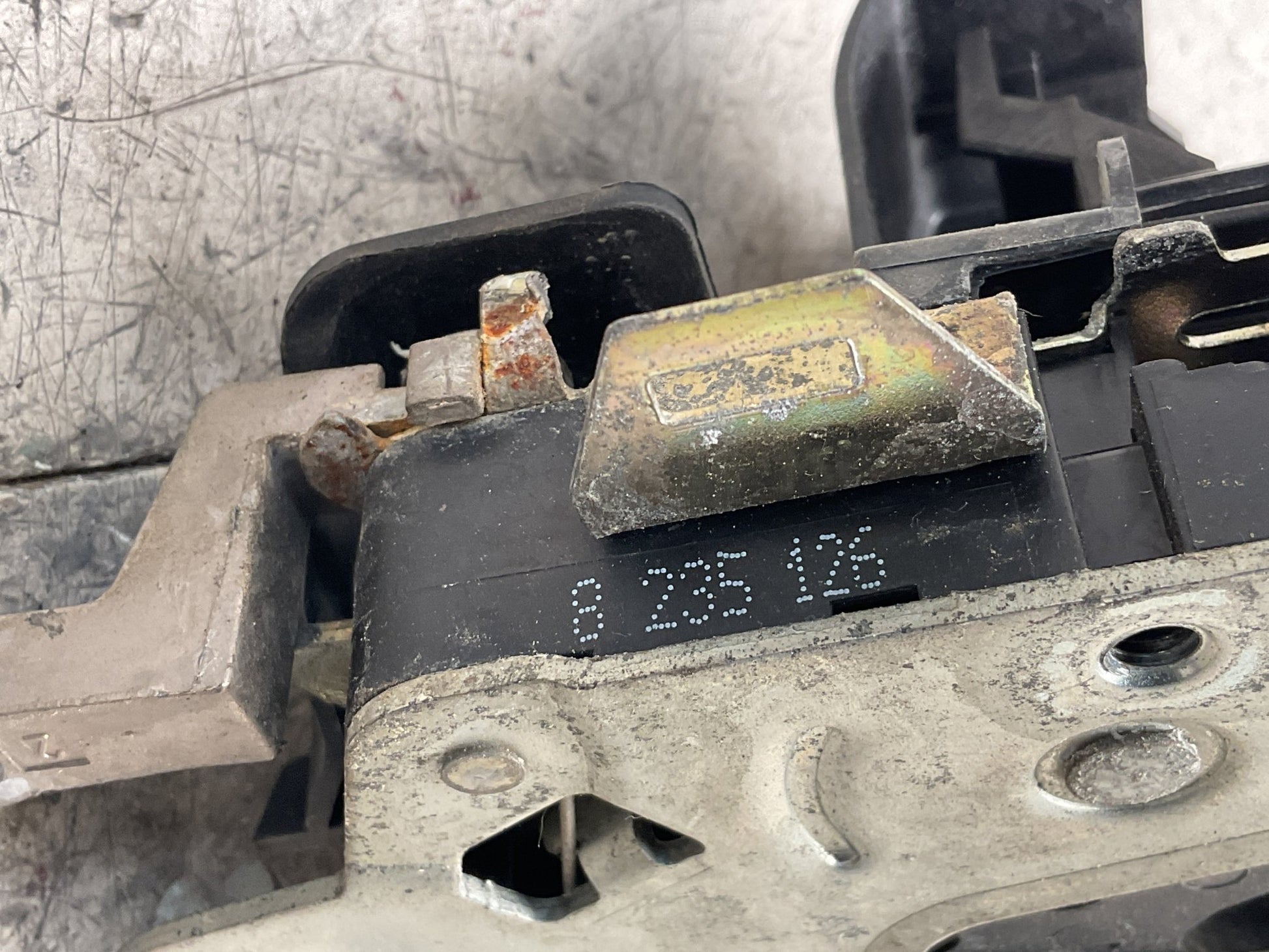 Cerradura del dcha BMW Serie 5 95 - 03 - 8235126