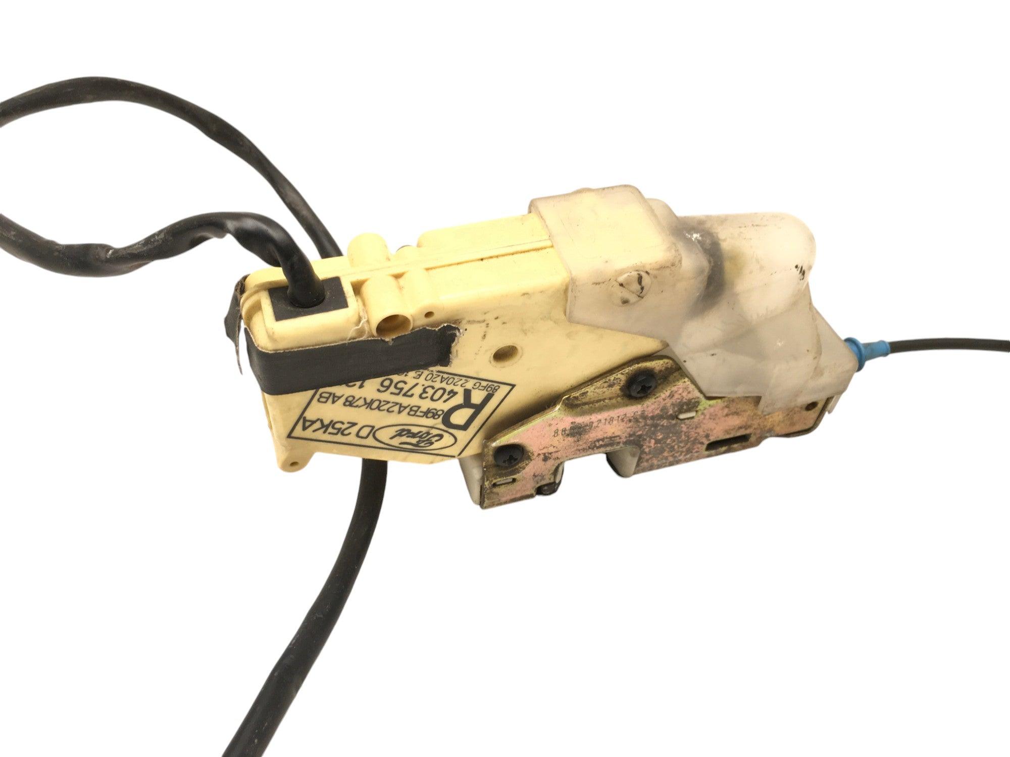 Cerradura del dcha Ford Fiesta III Sierra - 89FBA220K78AB