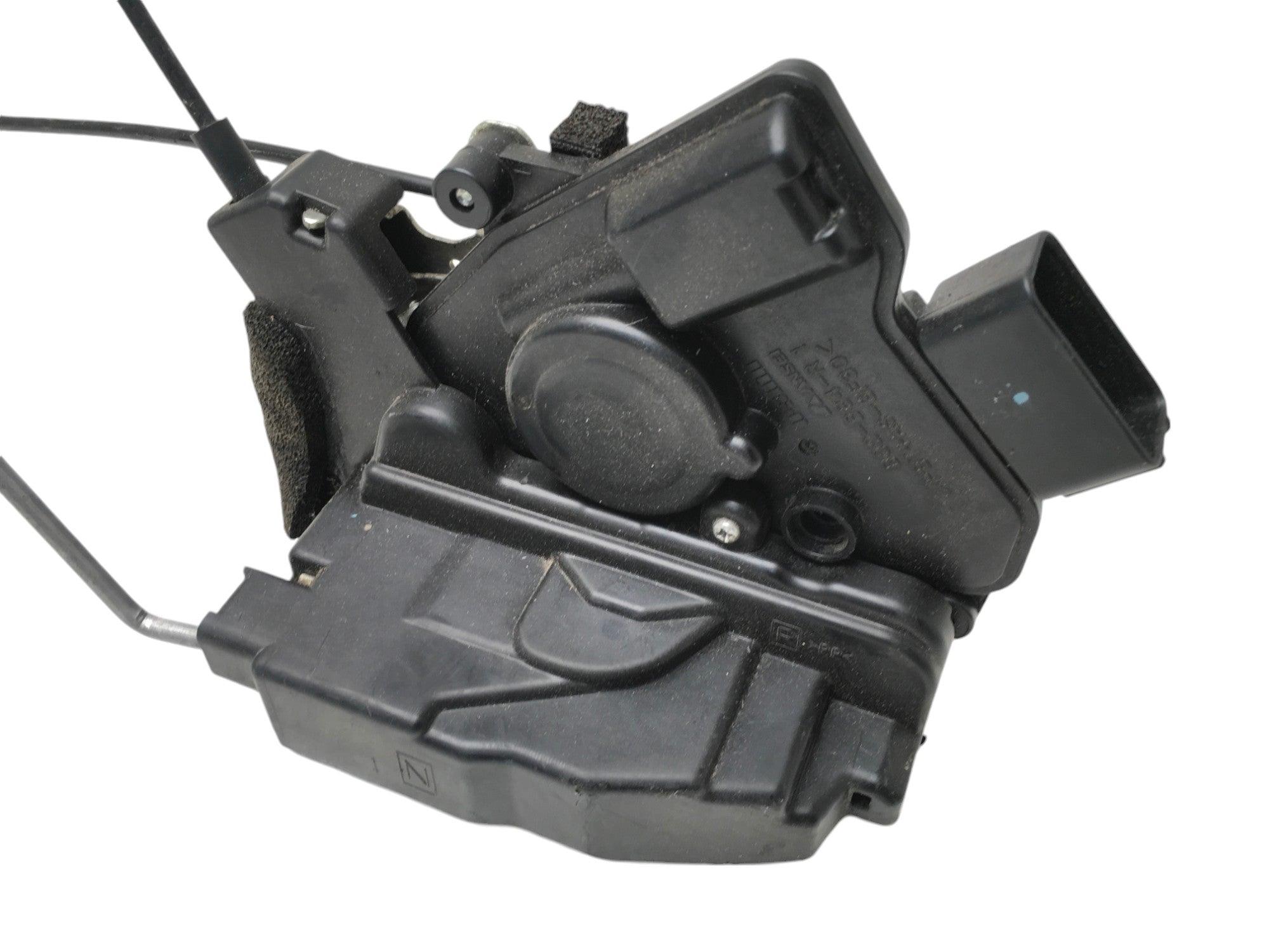 Cerradura del dcha Mazda 5 / 3 (Copy) - B82B84R1