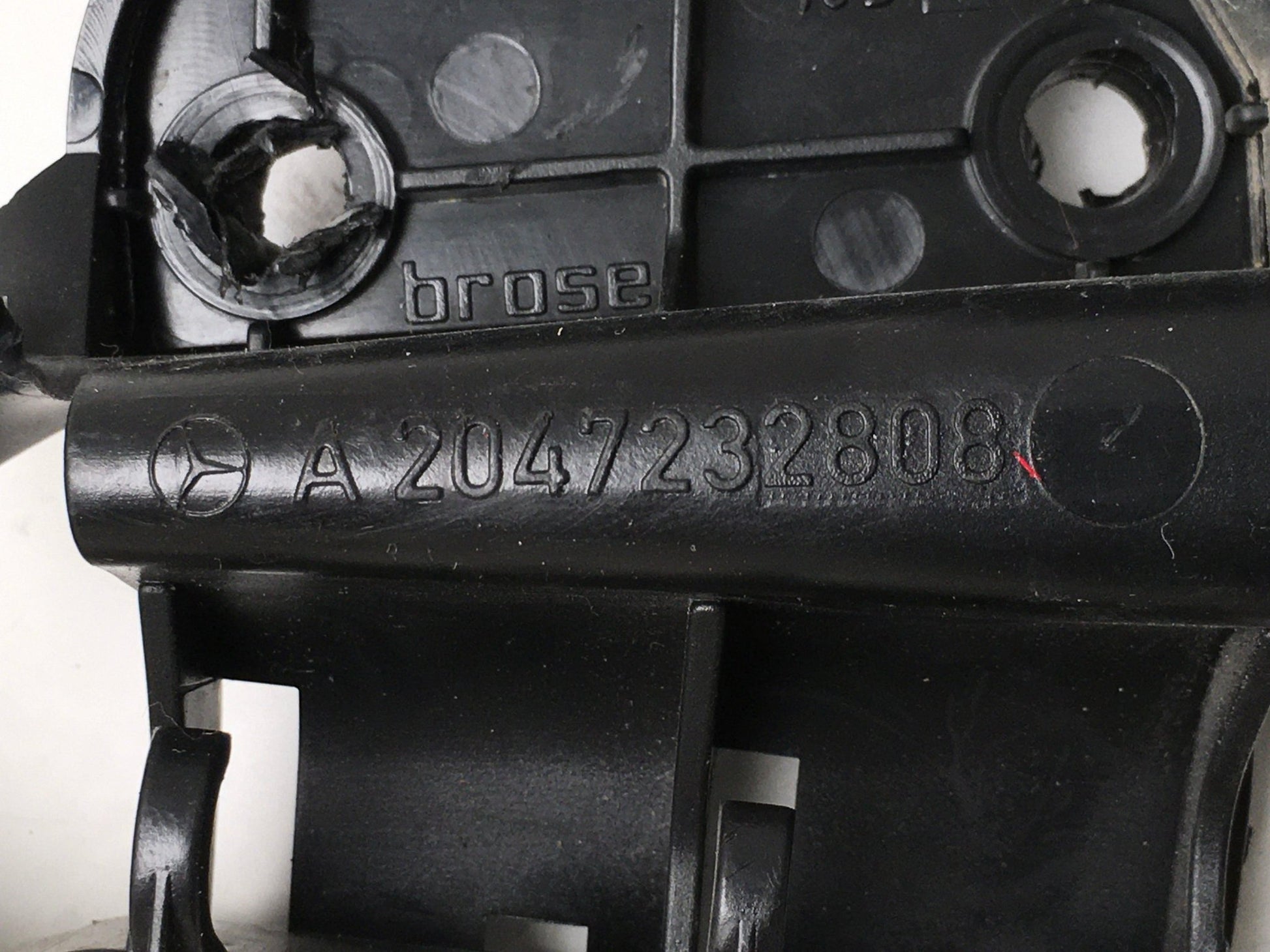 Cerradura del dcha Mercedes C A2047232808 - A2047232808