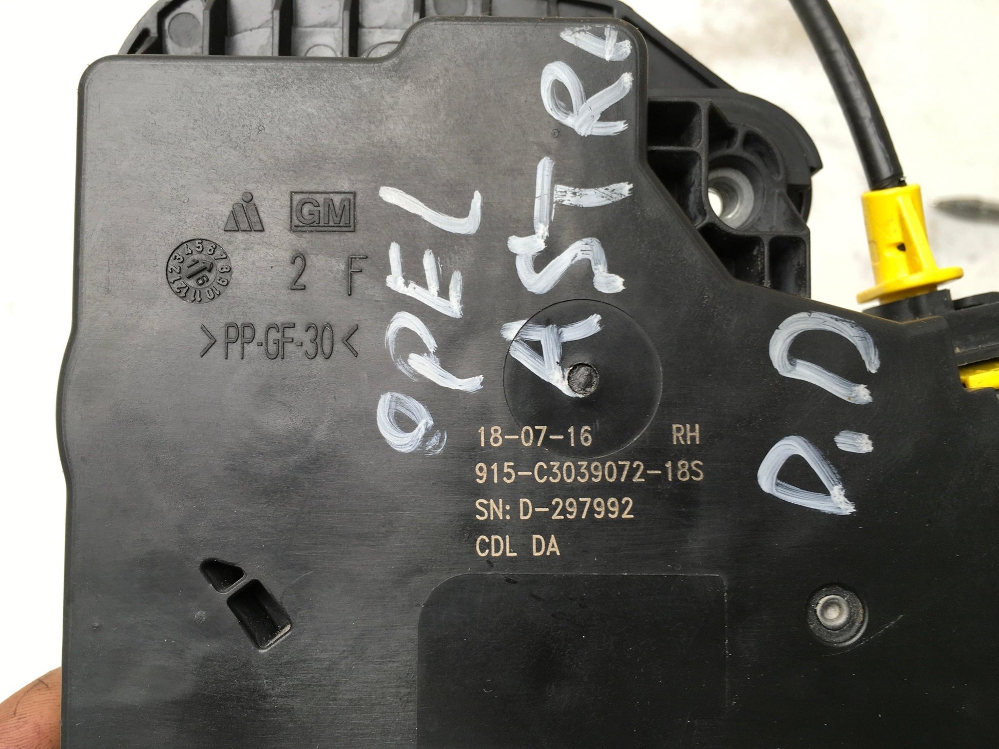 Cerradura del dcha Opel Astra K - 13533592