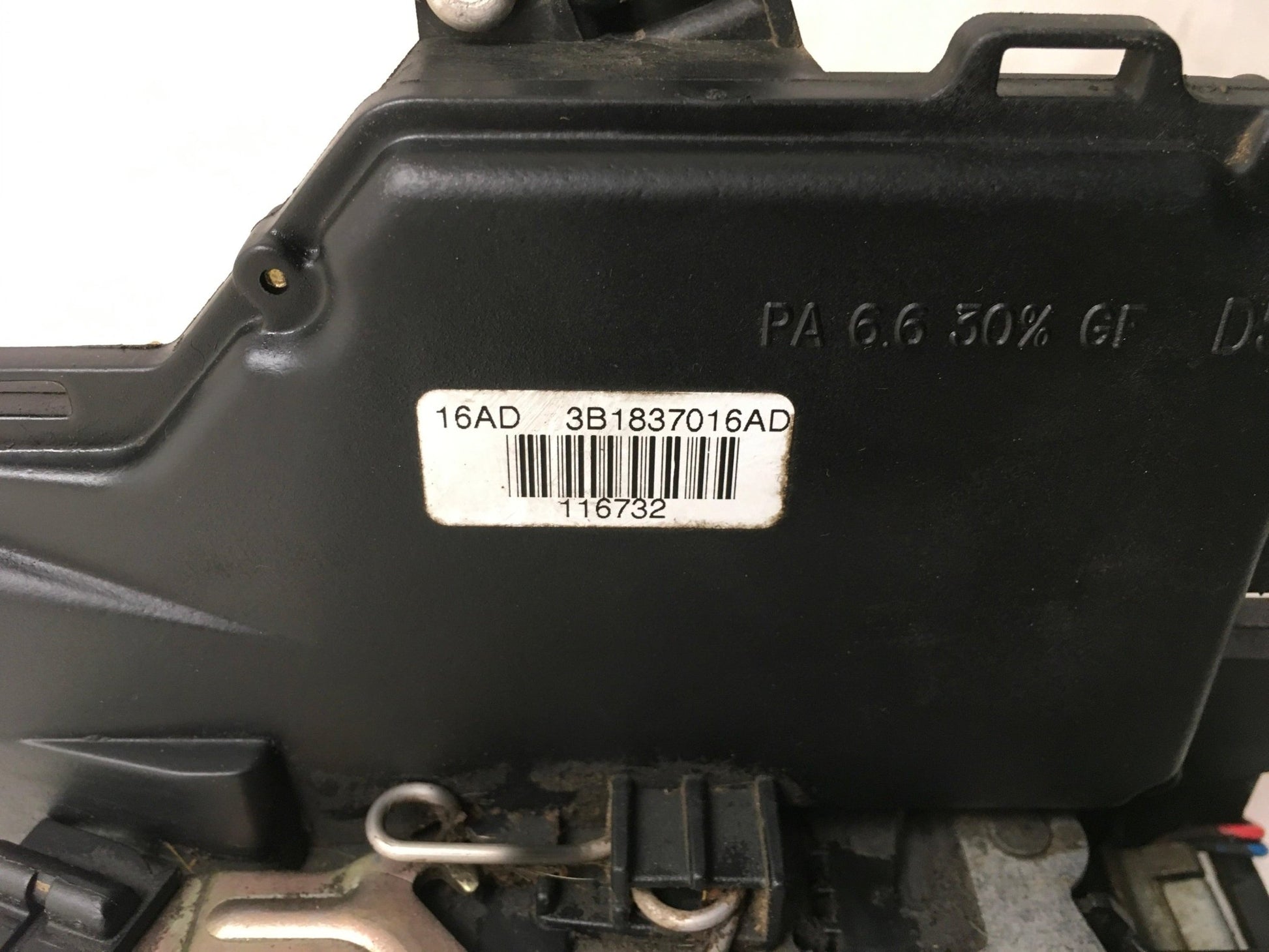 Cerradura del dcha VW 3B1837016AD - 3B1837016AD