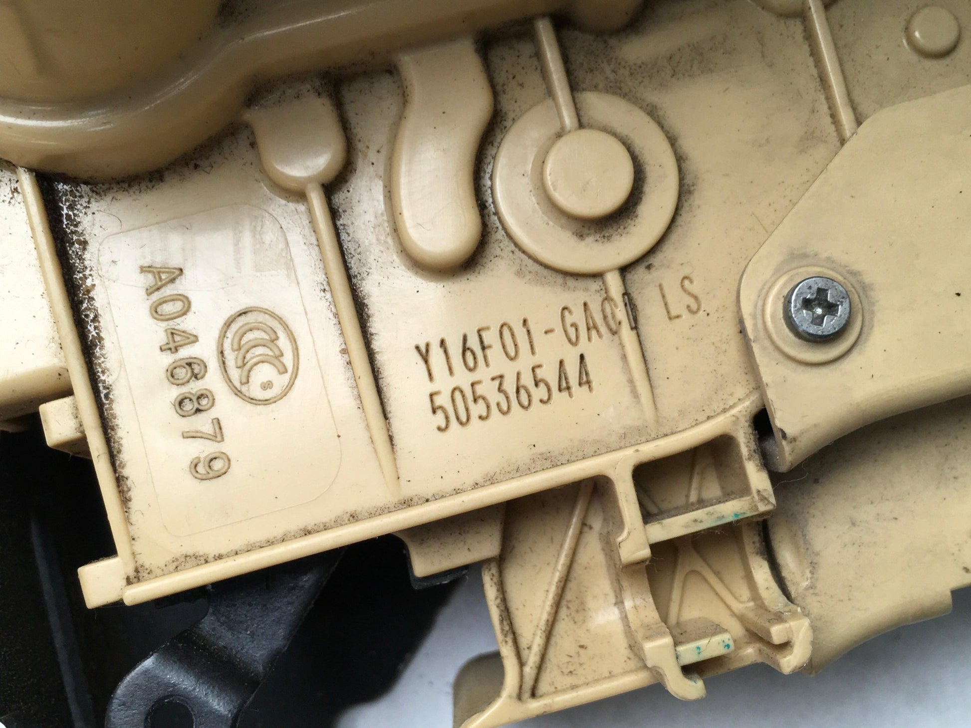 Cerradura del izq Alfa Romeo Giulia 952 - 50536544