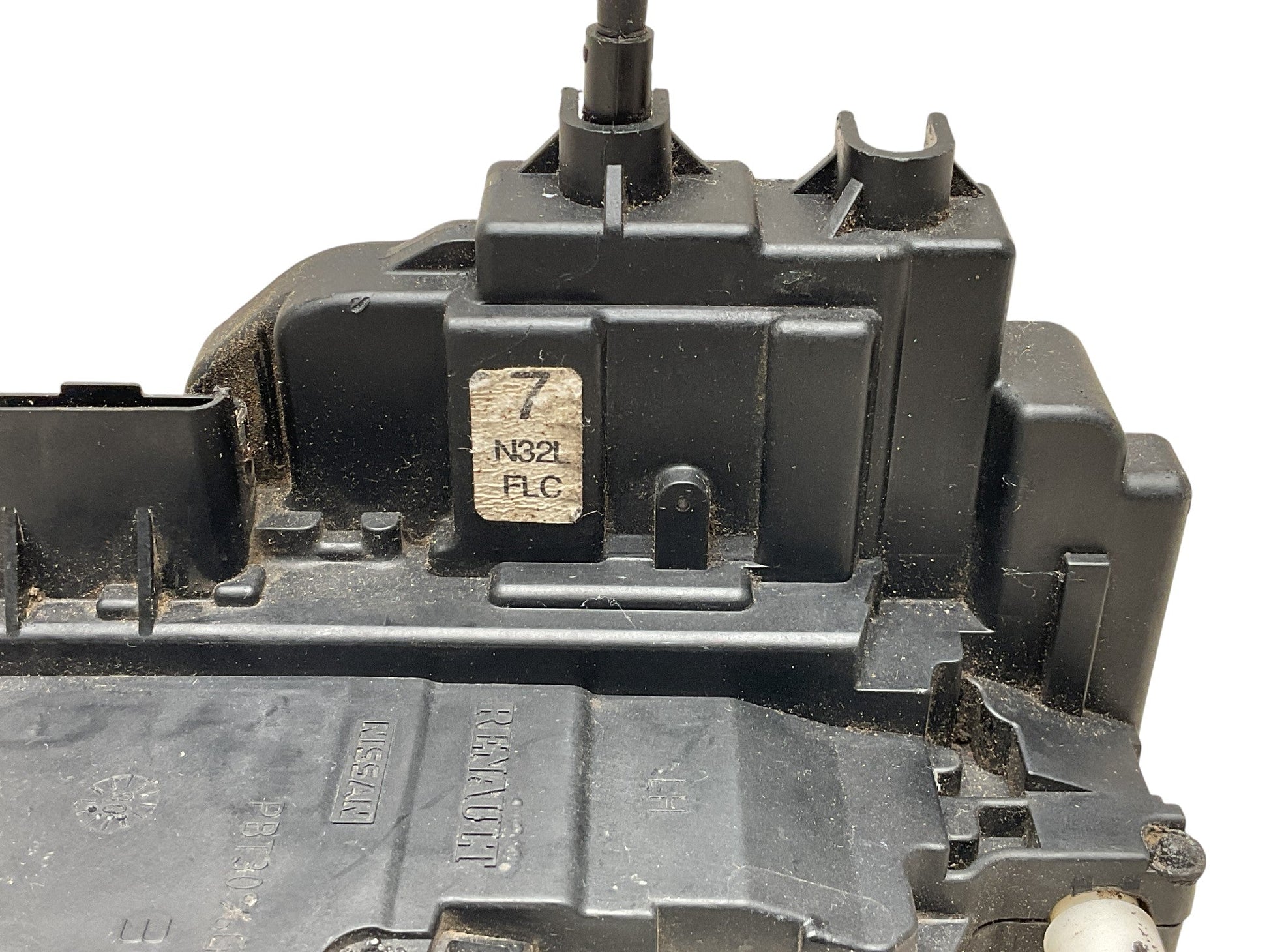 Cerradura del izq Nissan Qashqai 07 - 13 - N32LFLC