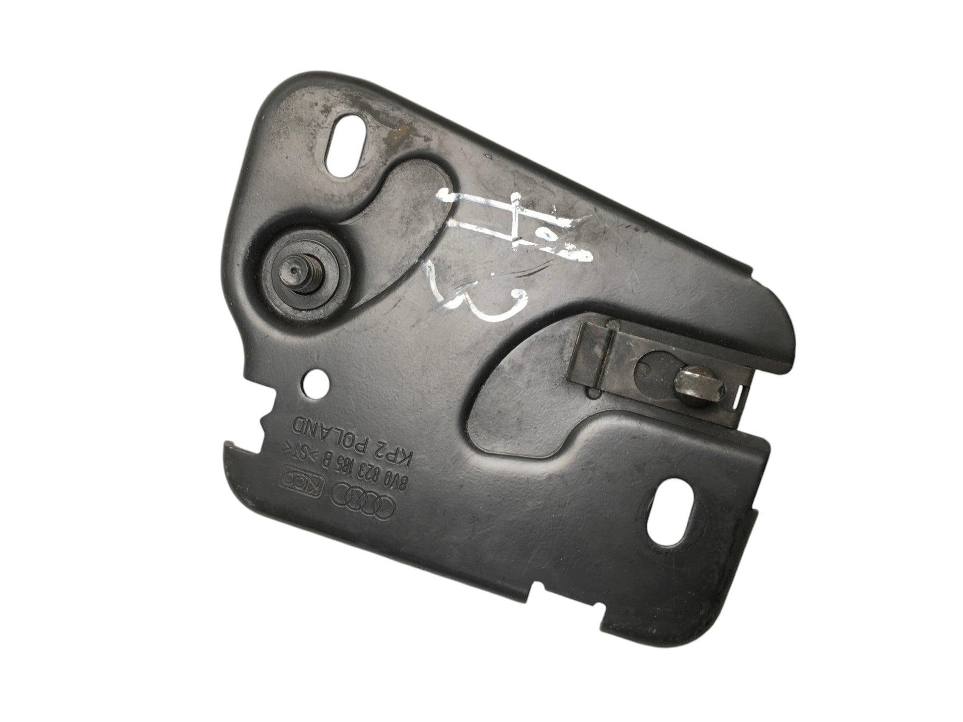 Cerradura izq capo Audi A3 8V - 8V0823185B