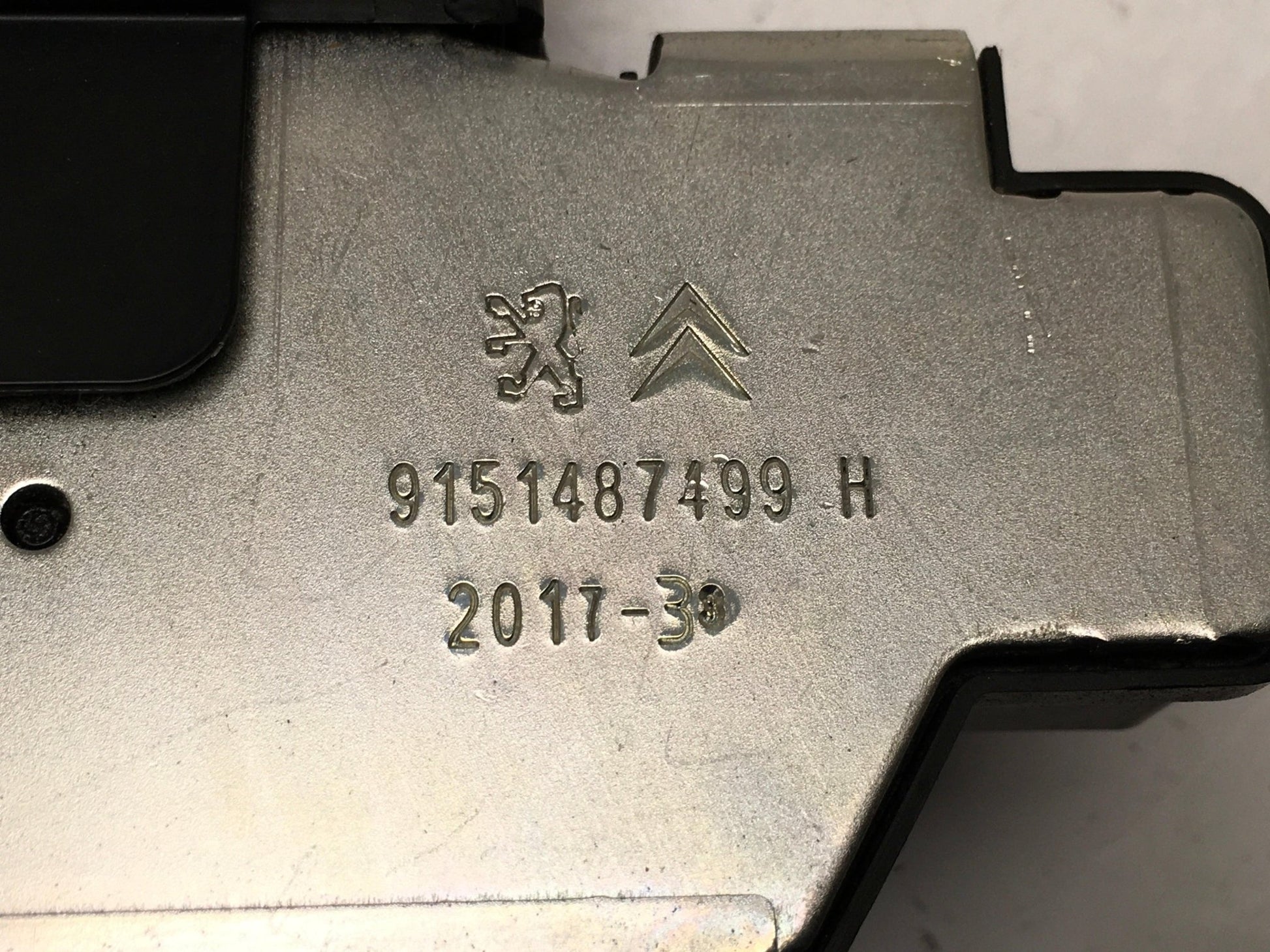 Cerradura Maletero PSA 9151487499H - 9151487499H