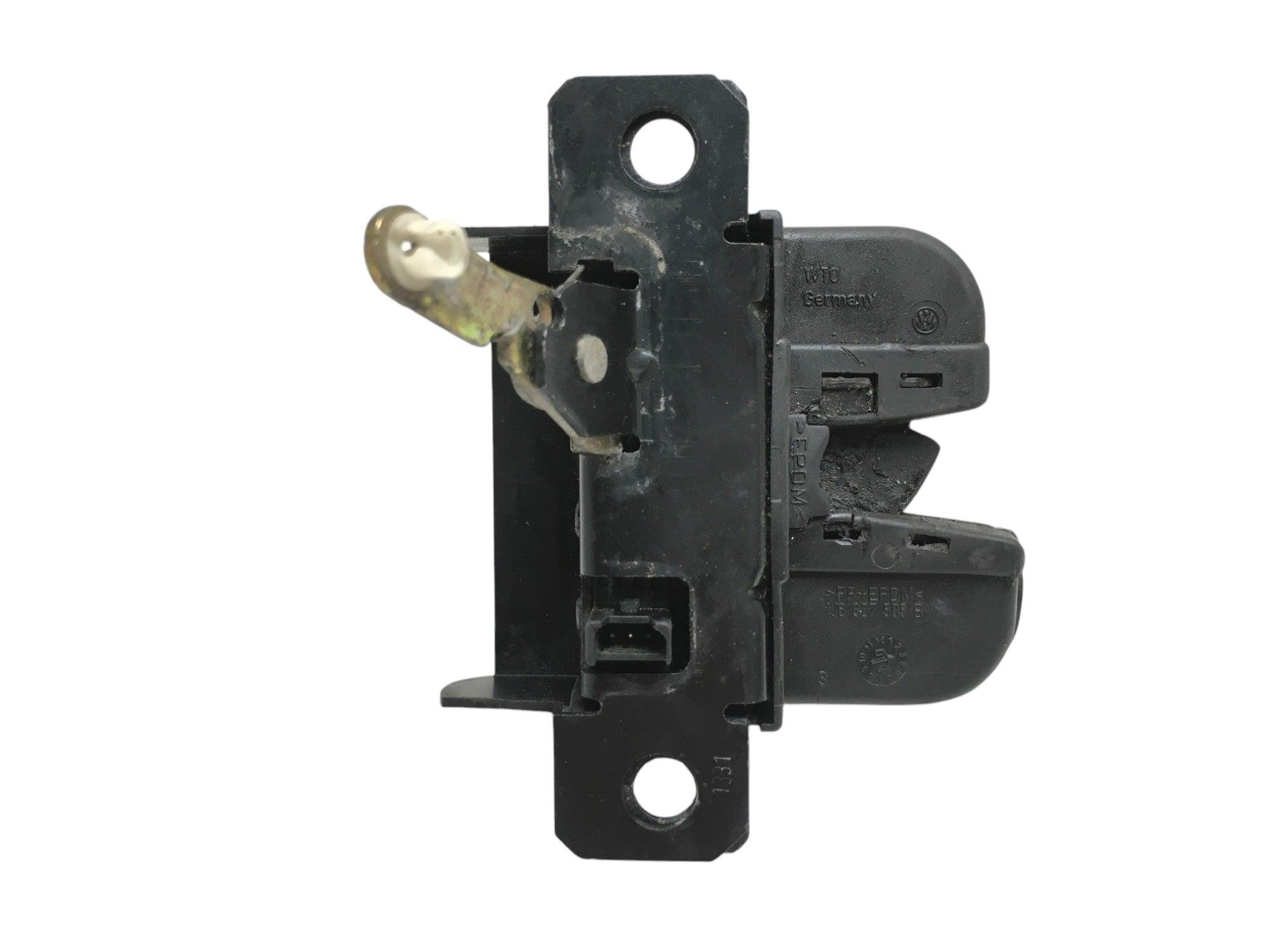 Cerradura Maletero VW 1J6827505B - 1J6827505B