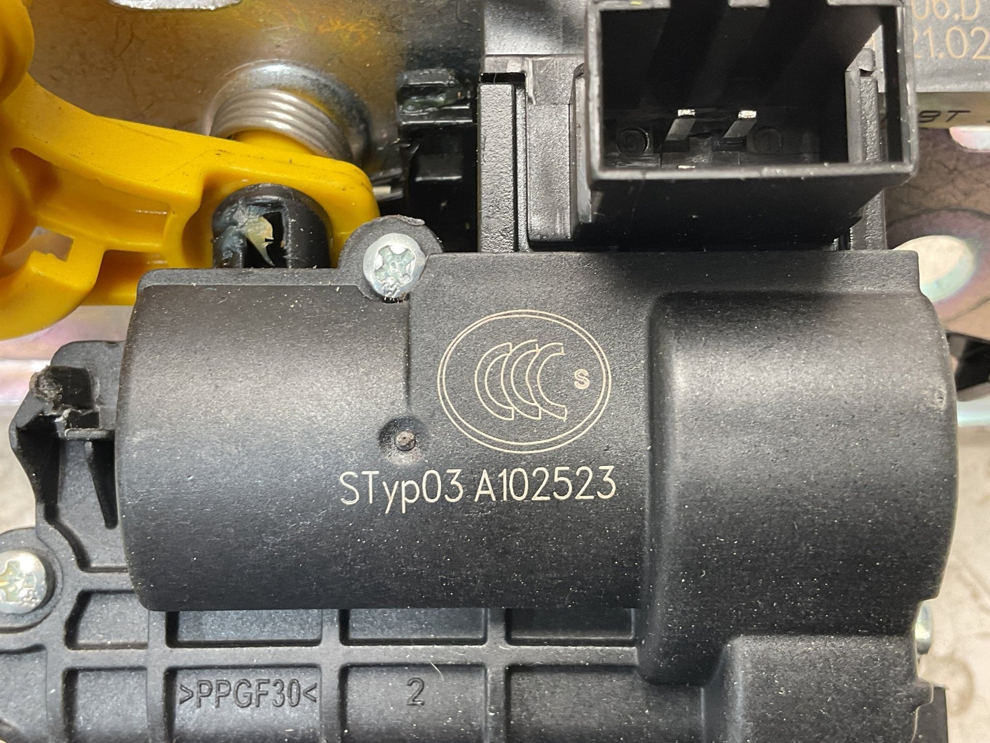 Cerradura maletero VW 4M0827506D - 4M0827506D09S