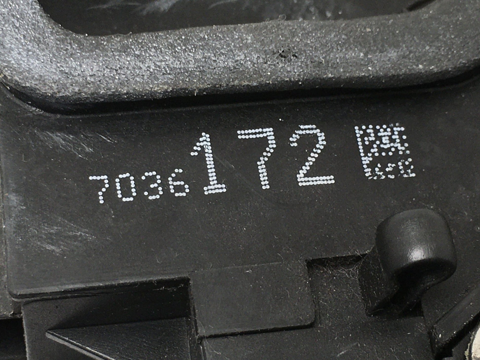 Cerradura tra dcha BMW 7036172 - 7036172