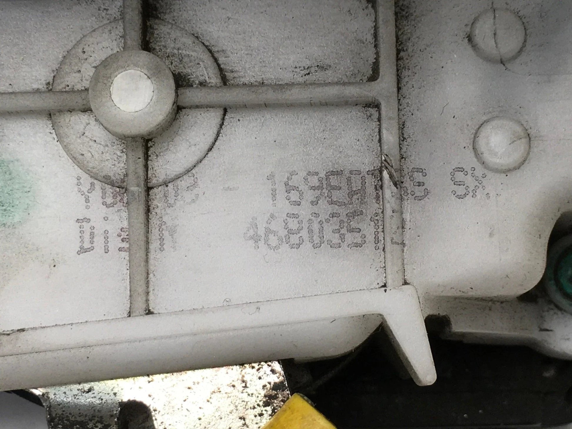 Cerradura tra dcha Fiat panda III