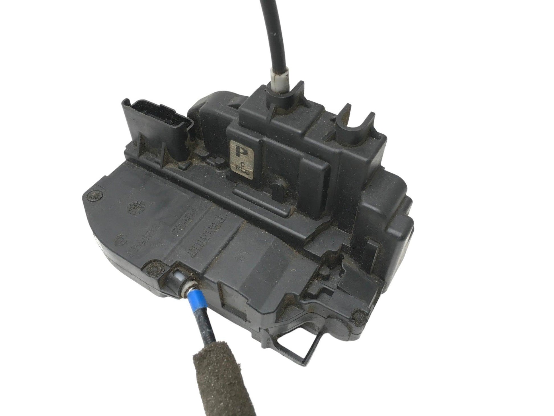 Cerradura tra izq Nissan Armada 1 - 82501ZQ00A