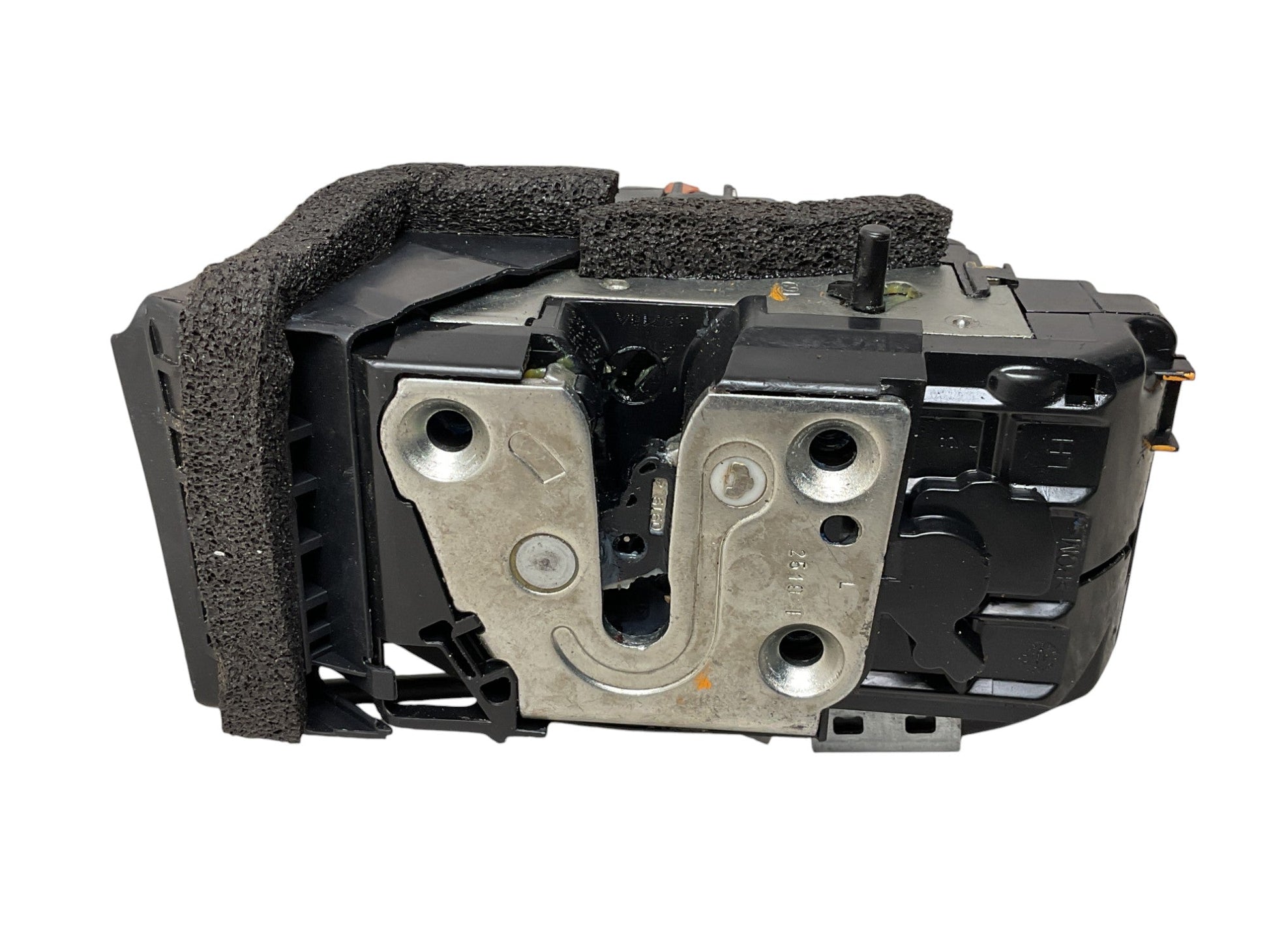 Cerradura tra izq Nissan Juke 2010 - 2019 - 82501BA60B