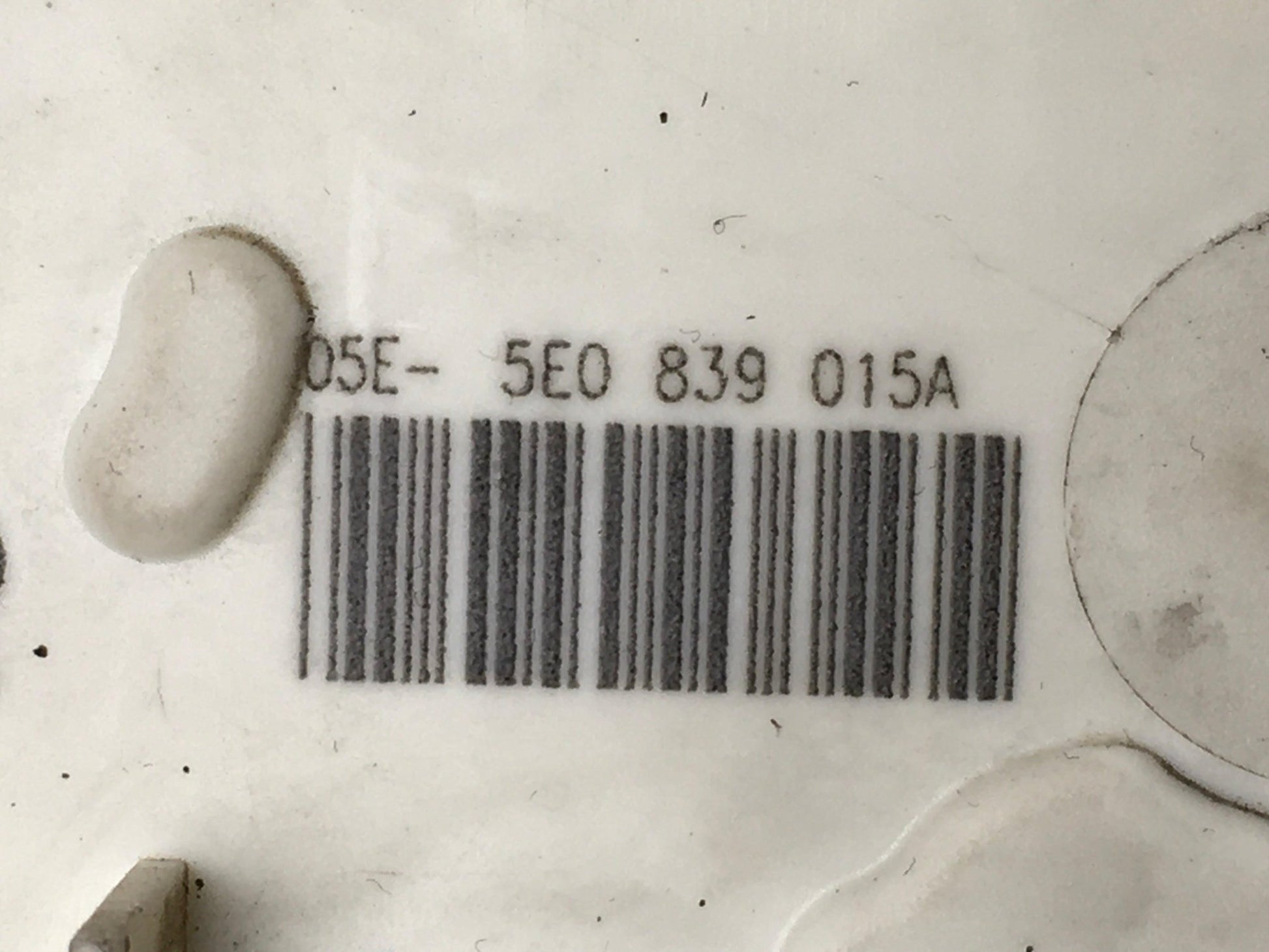 Cerradura tra izq Seat Toledo IV - 5E0839015A