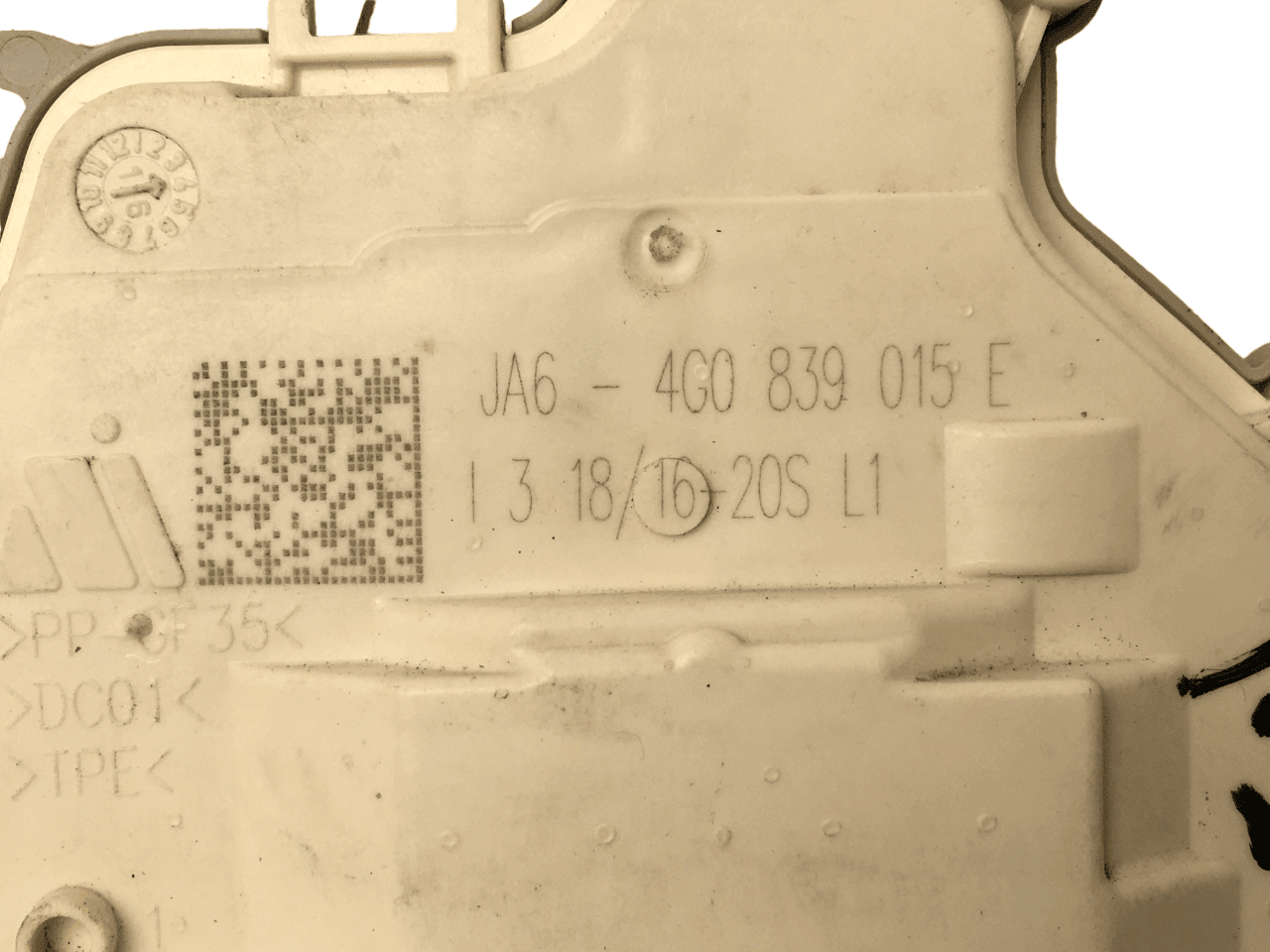 Cerradura trasera izq Audi 4G0839015E - 4G0839015E