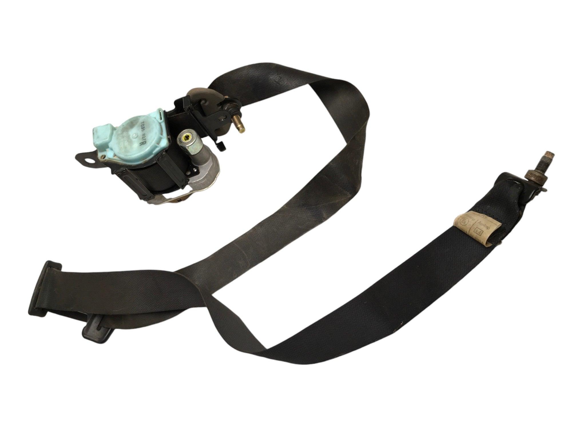 Cinturon del dcho Nissan Navara D22 - TK522EG365