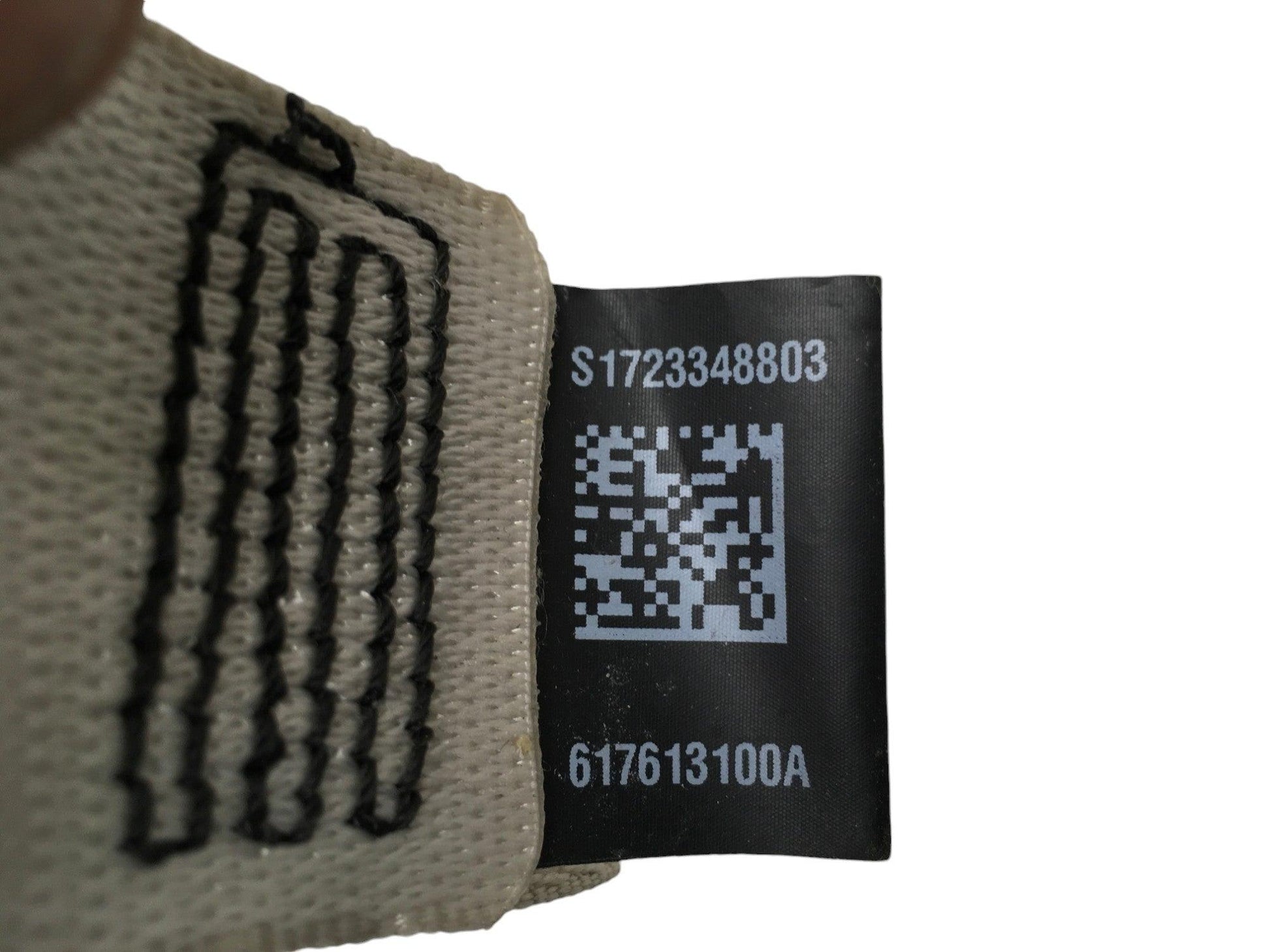 Cinturon del izq BMW F10 F01 - 610126300B