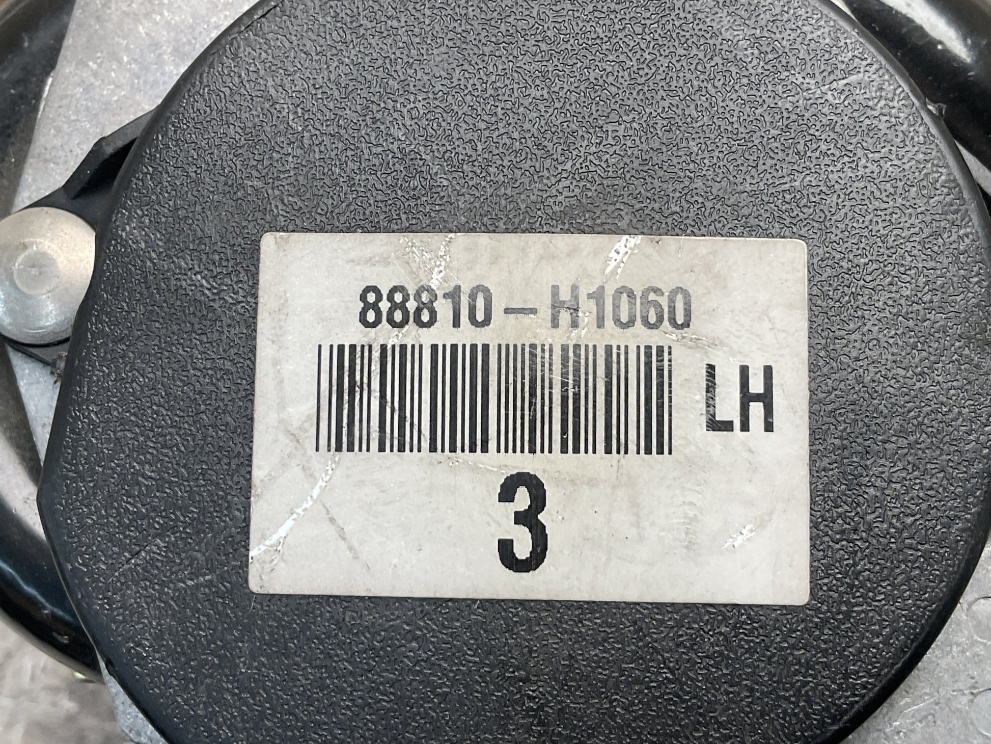 Cinturon del izq Hyundai Terracan 2001 - 2007 - 88810H1060