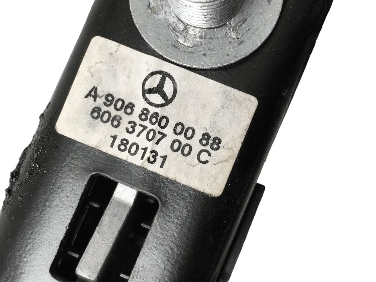 Cinturon del izq Mercedes Sprinter 9068600088