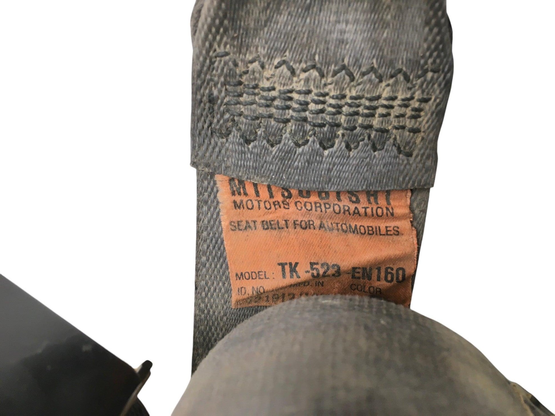 Cinturon del izq Mitsubishi L200 K6/7 - TK523EN160