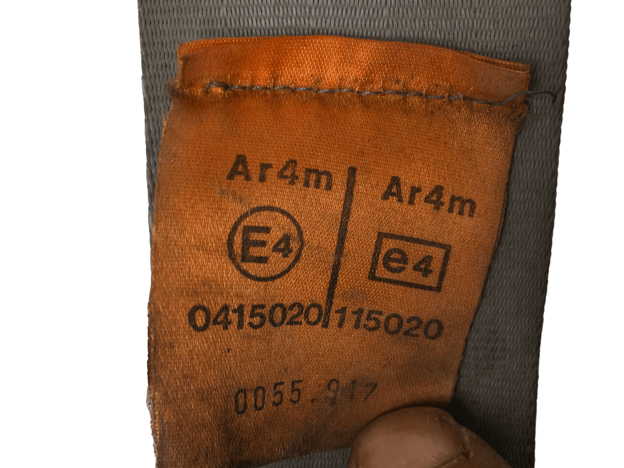 Cinturon del izq Mitsubishi Pajero I - TK621EN072