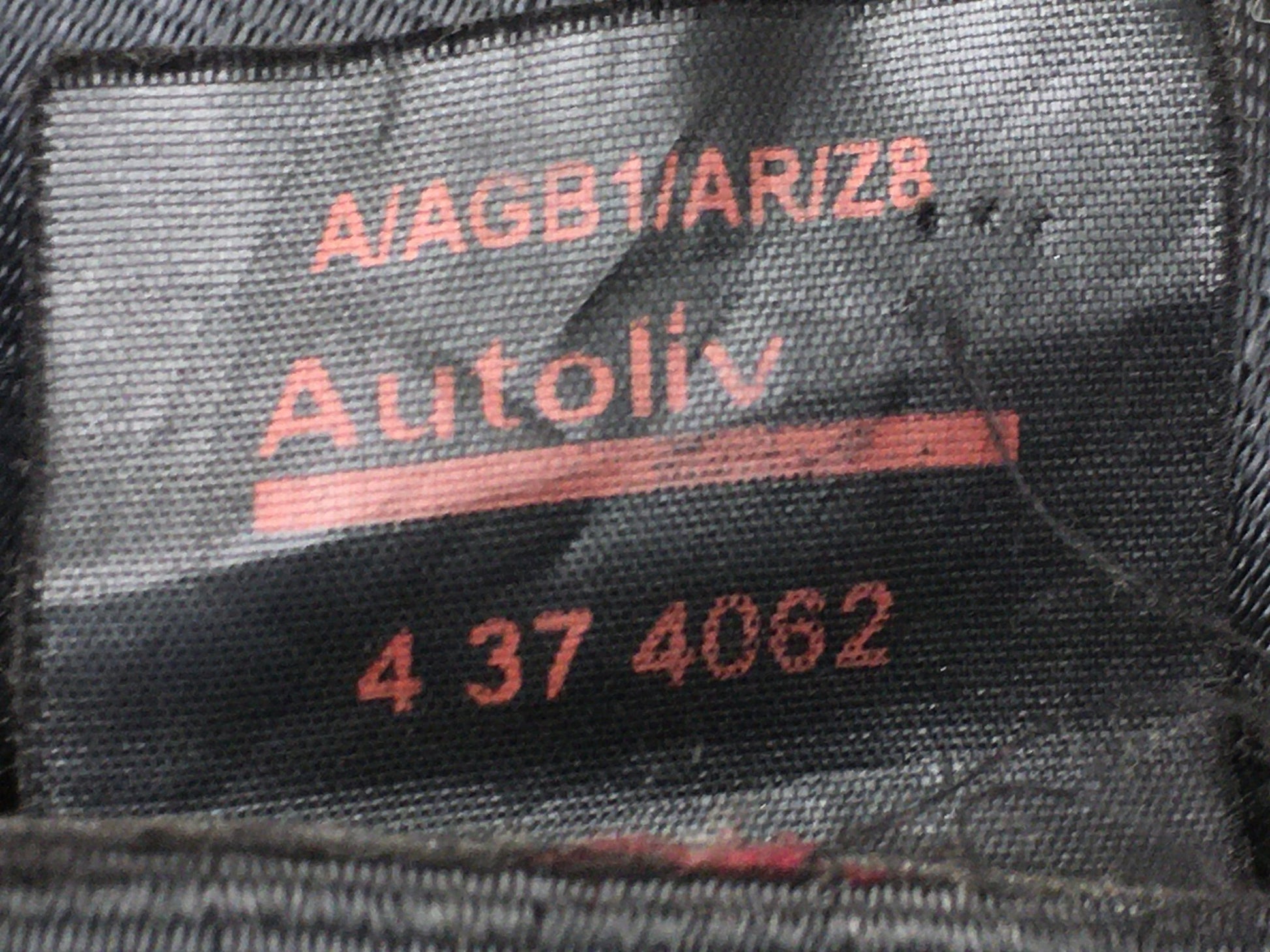 Cinturon tra cent Peugeot 607 - 804889AA