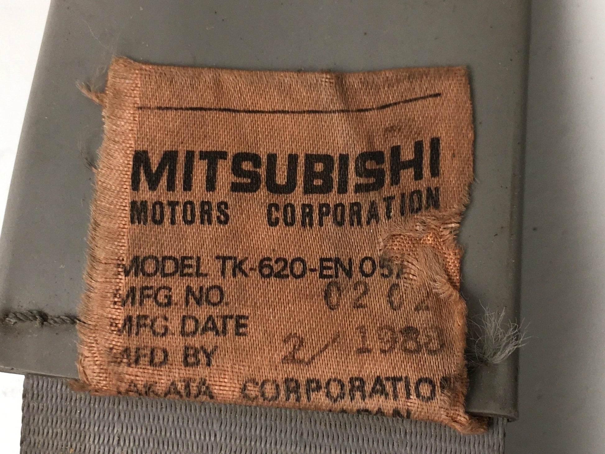 Cinturon tra dcho Mitsubishi Pajero I - TK620EN057