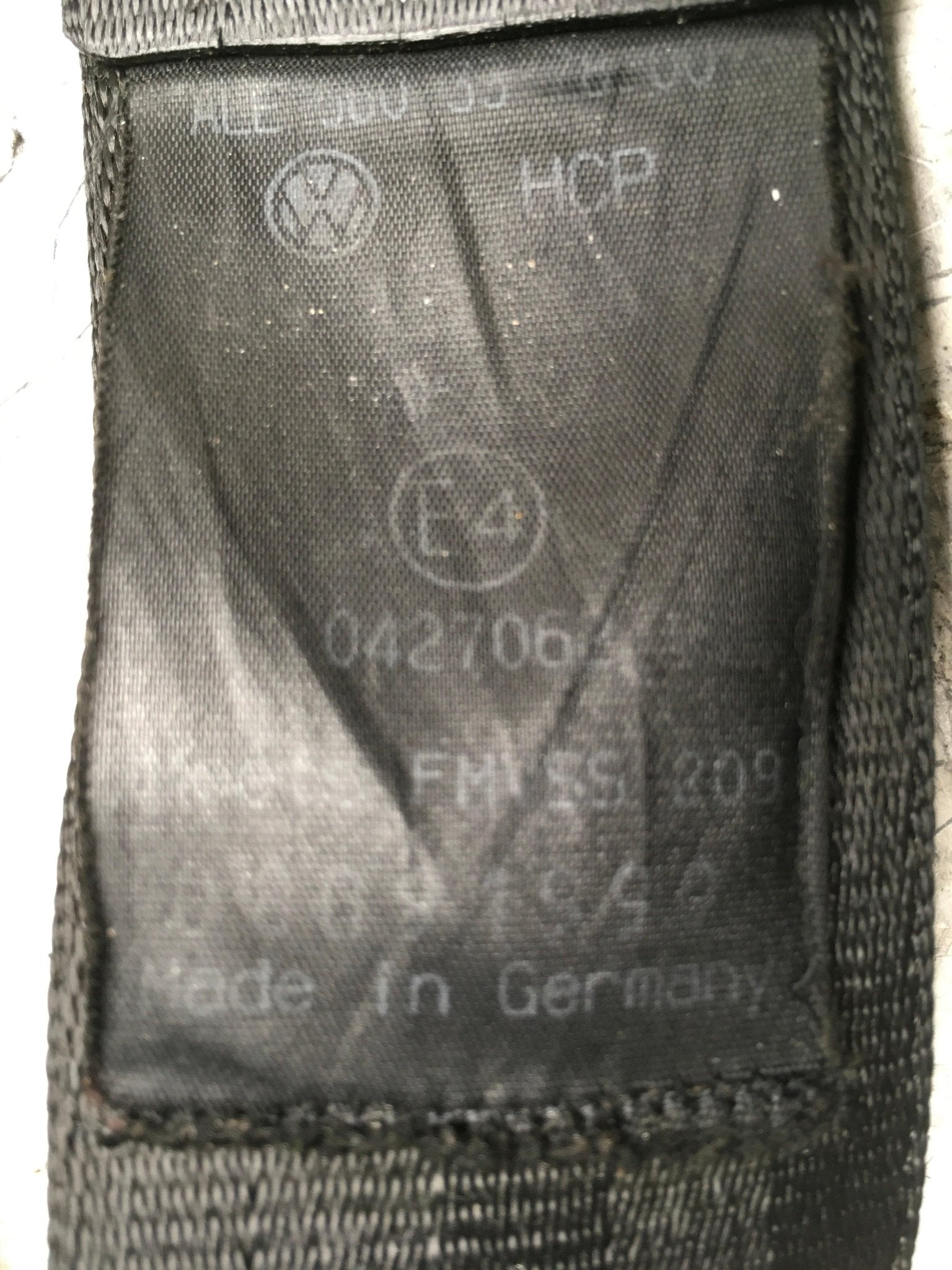 Cinturon tra dcho VW Golf IV Bora 1J - 1J5857806G