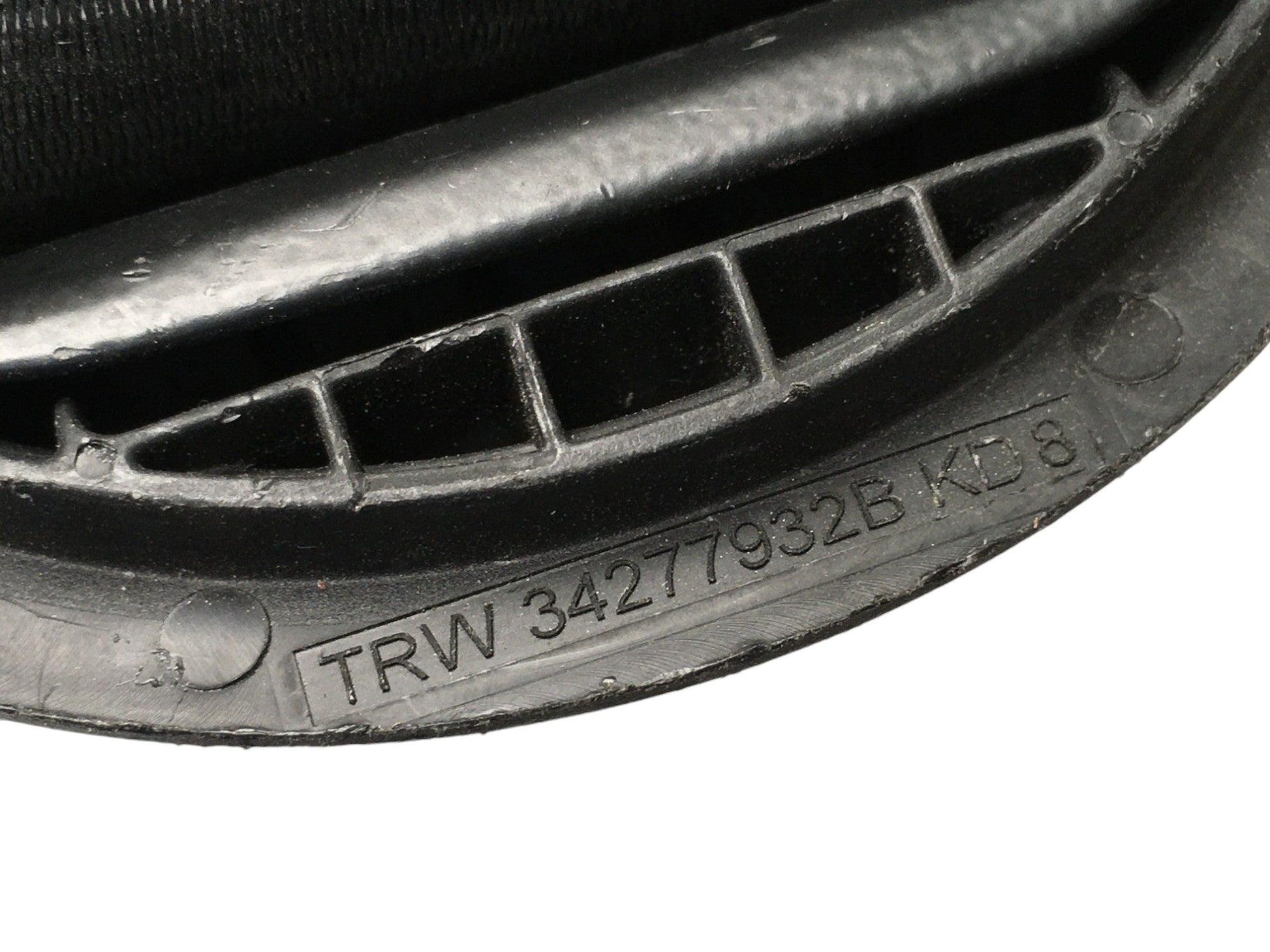 Cinturon tra dcho VW Touran 5T - 631376700G
