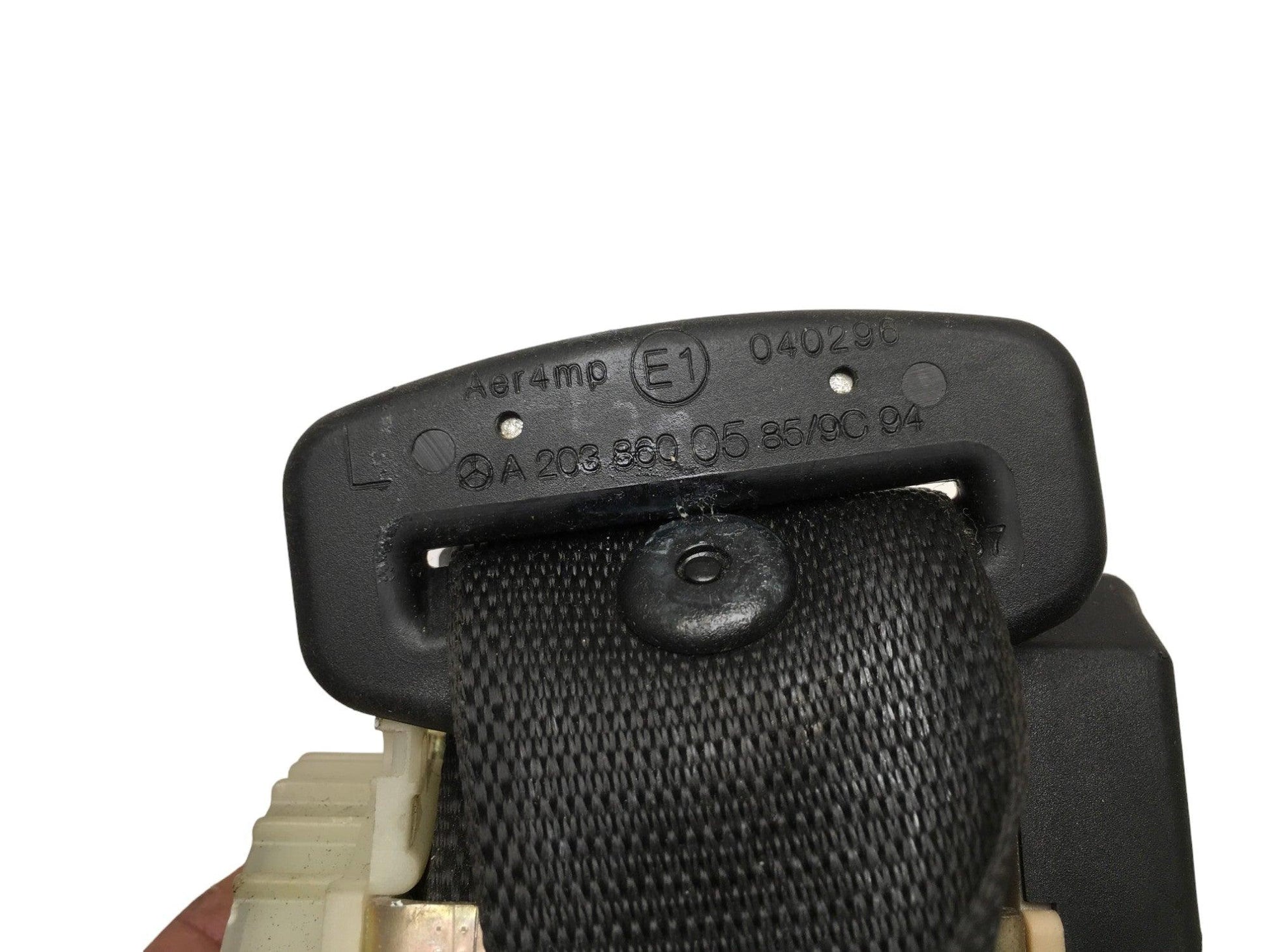 Cinturon tra izq Mercedes W203 - A2038600585