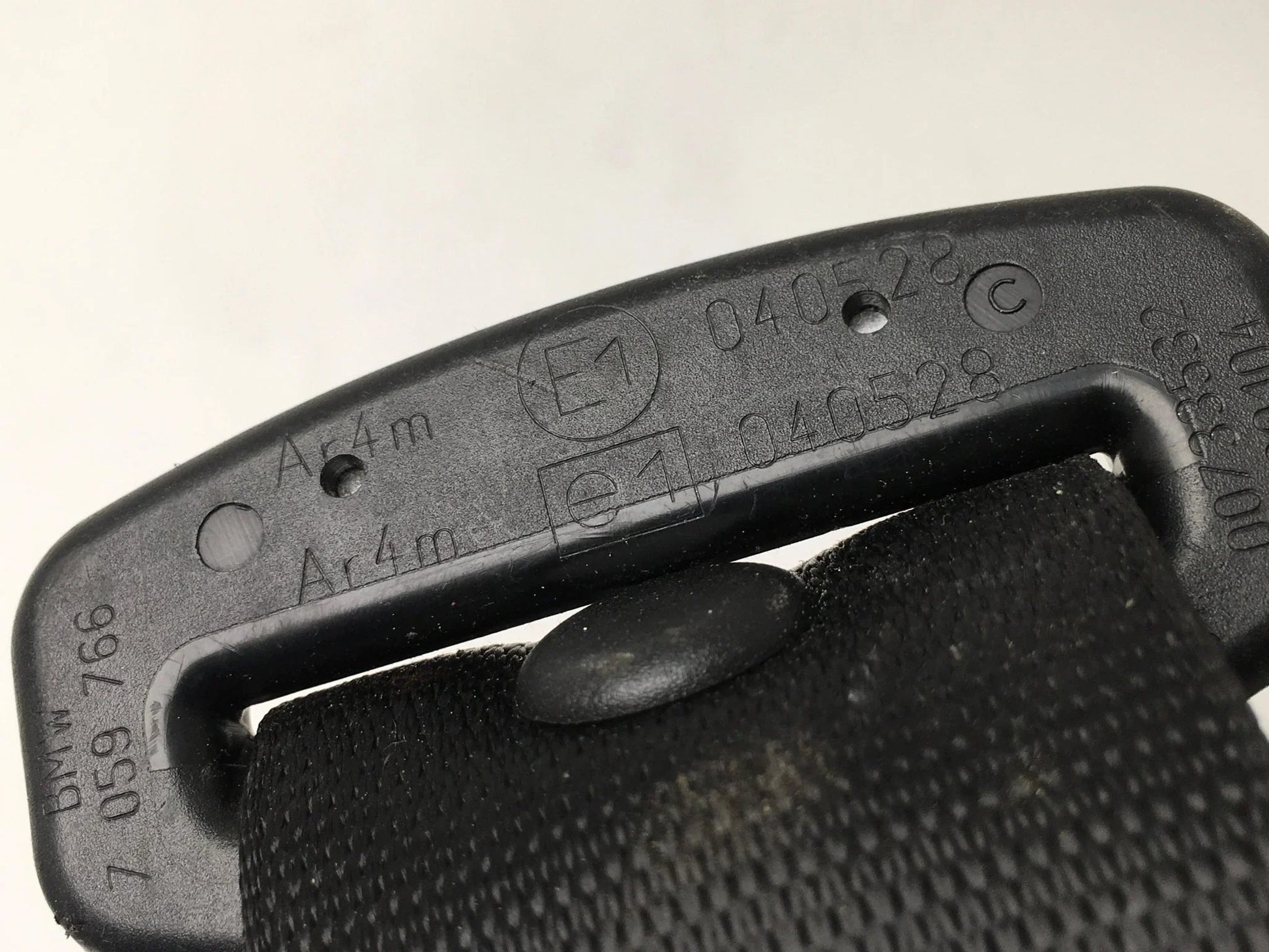 Cinturon trasero BMW 5 E60