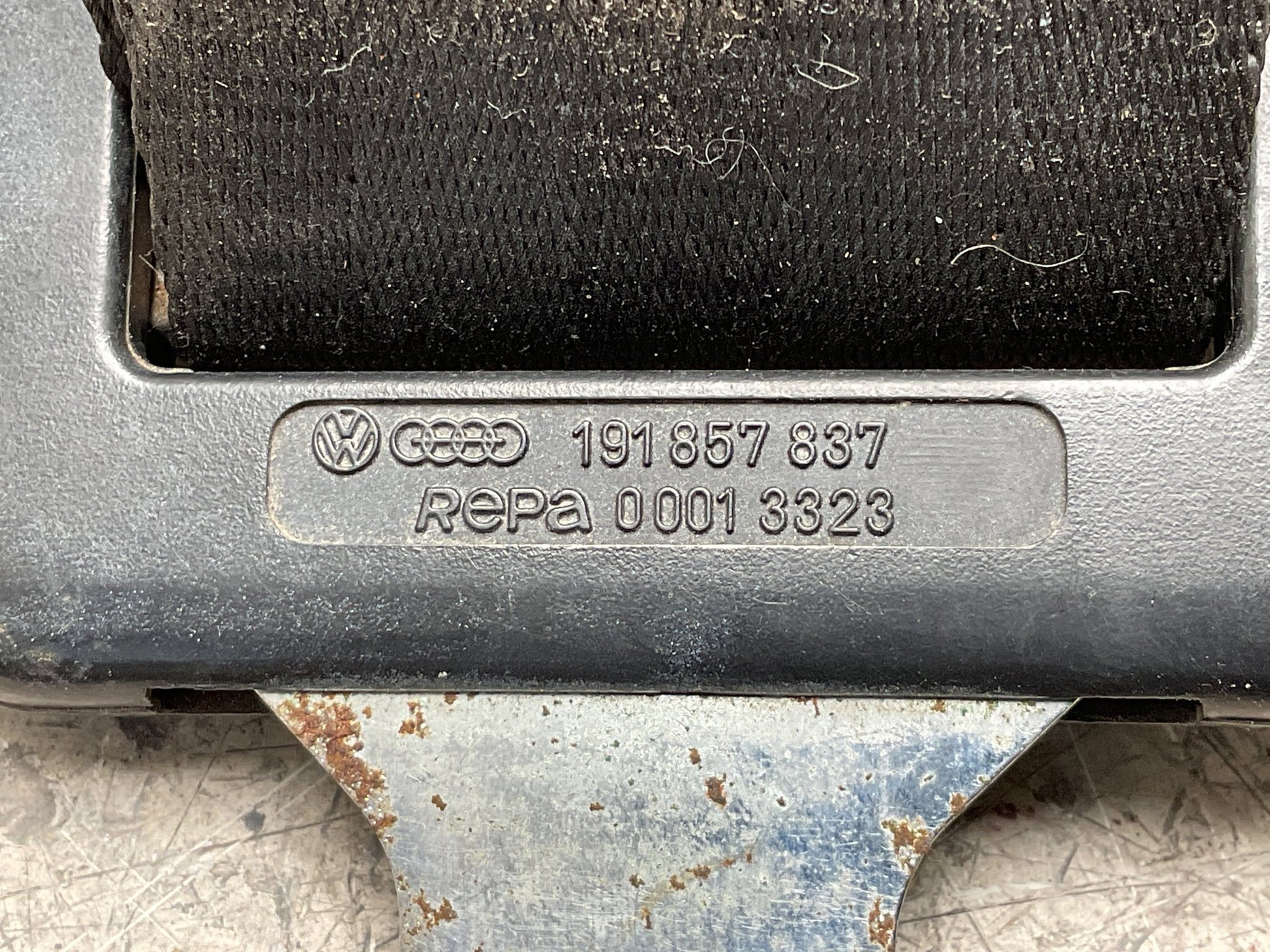 Cinturon trasero central Volkswagen Golf 83-92 - 191857837