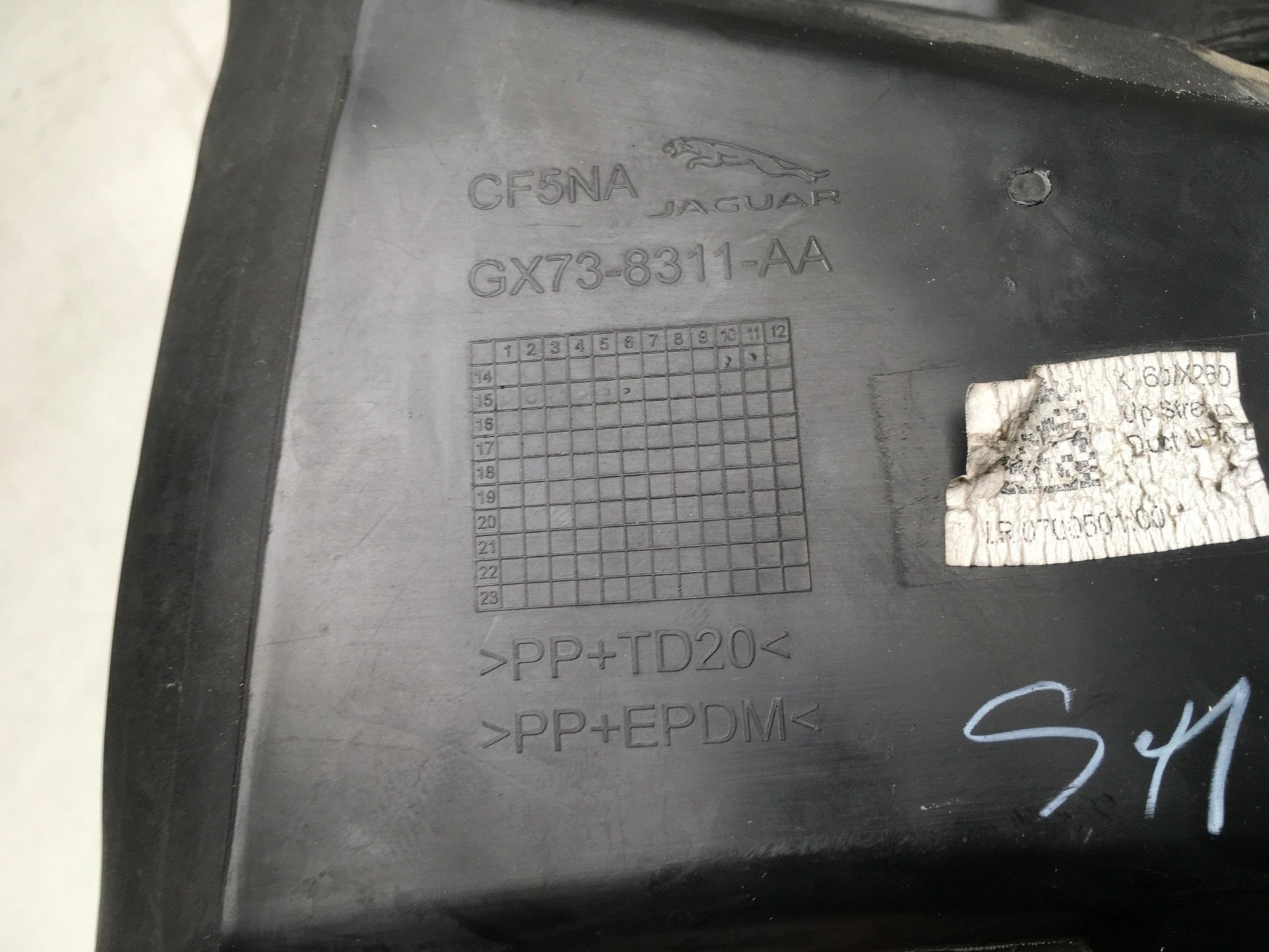 Claxon izquierdo Jaguar XE / XF II - GX738311AA